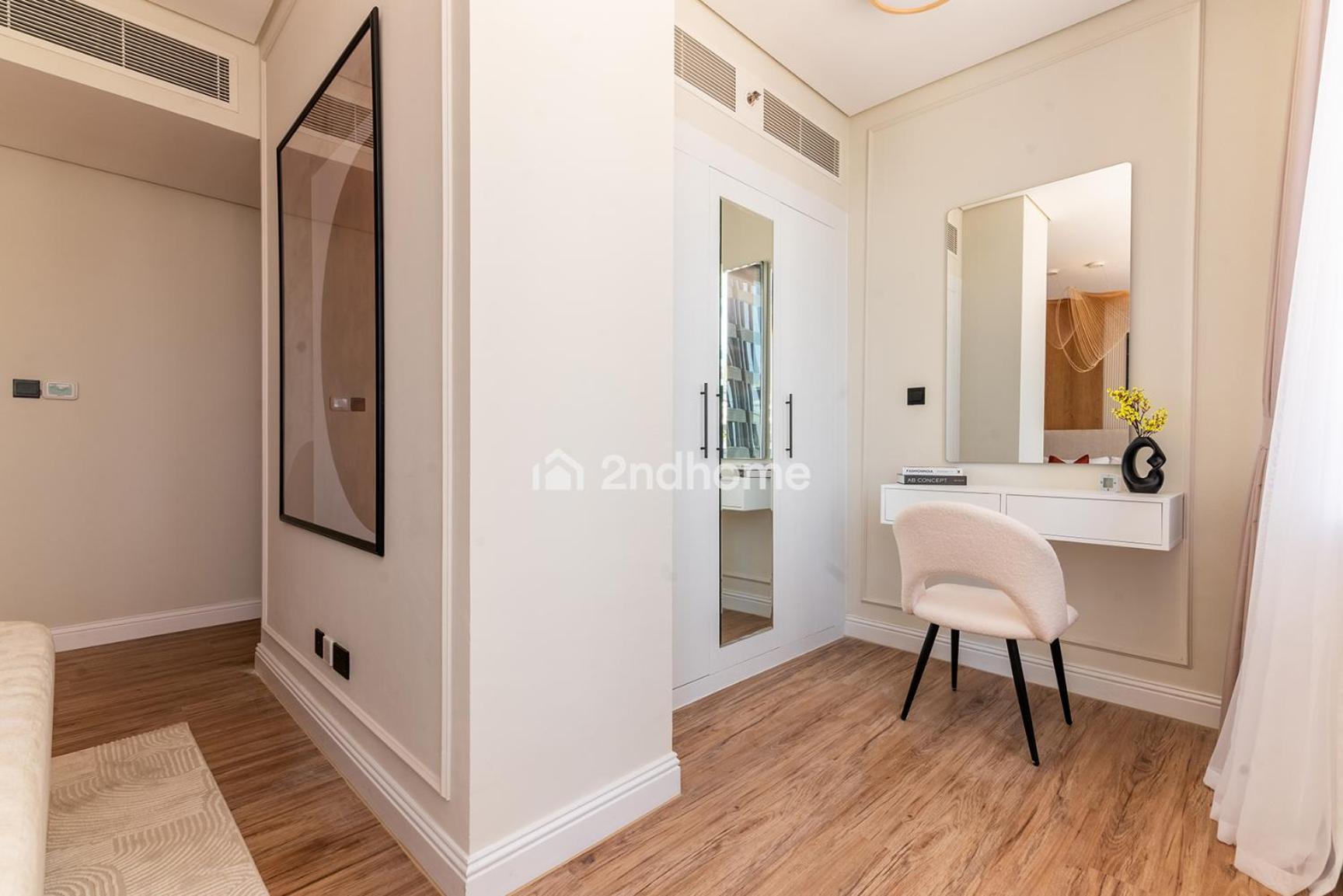 Sky Gardens, Difc - Freshly Furnished Unit Dubai