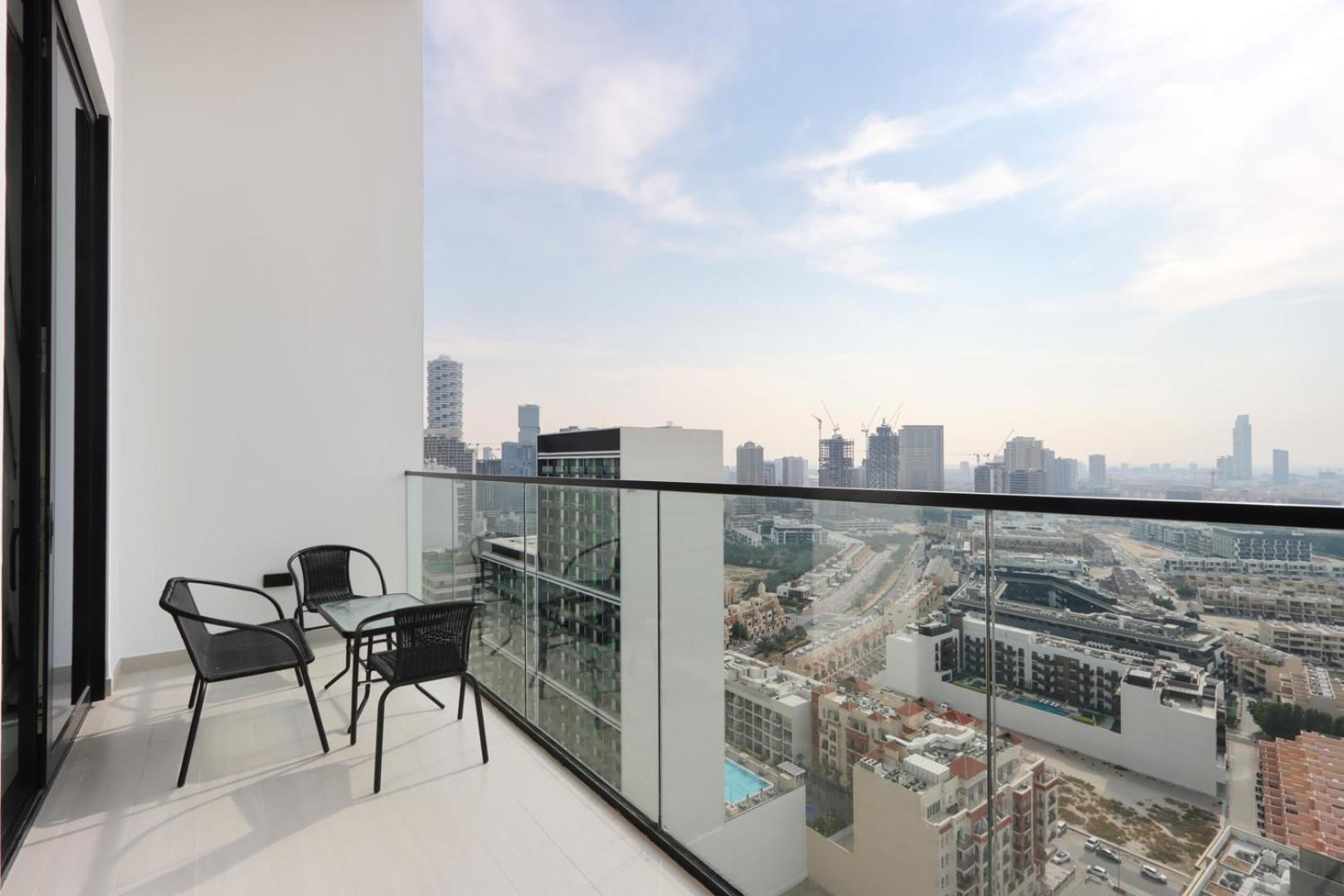 Livbnb-1b Elegant Living With Views, Jvc Apartment *