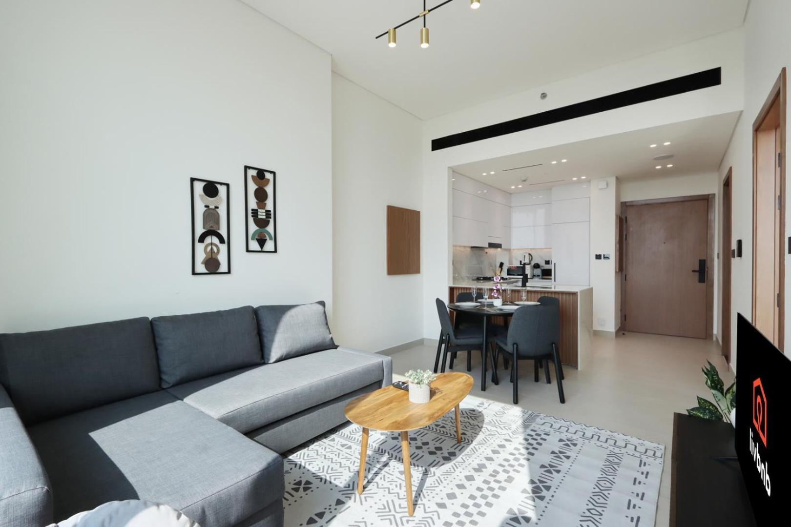 Apartment Livbnb-1b Elegant Living With Views, Jvc *