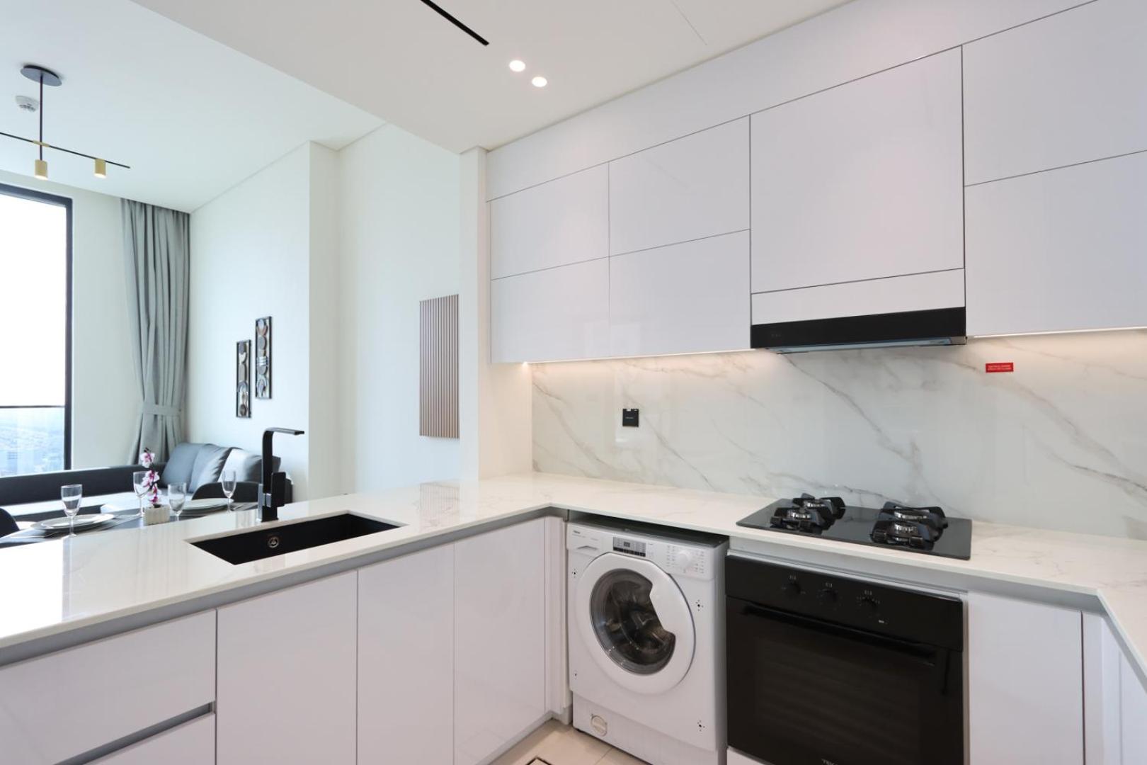 Livbnb-1b Elegant Living With Views, Jvc Apartment Dubai