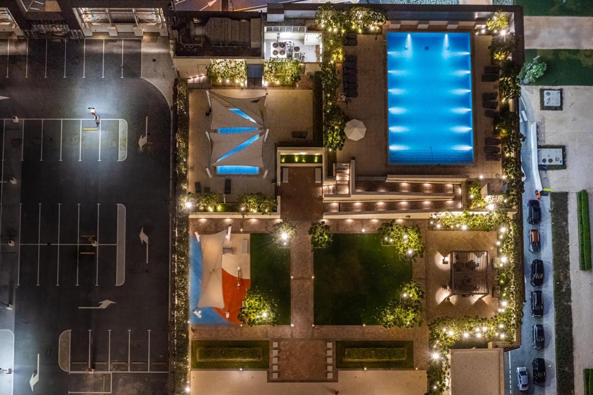 Apartment Elegant 4br With Burj Khalifa And Fountain Views Connected To Mall *