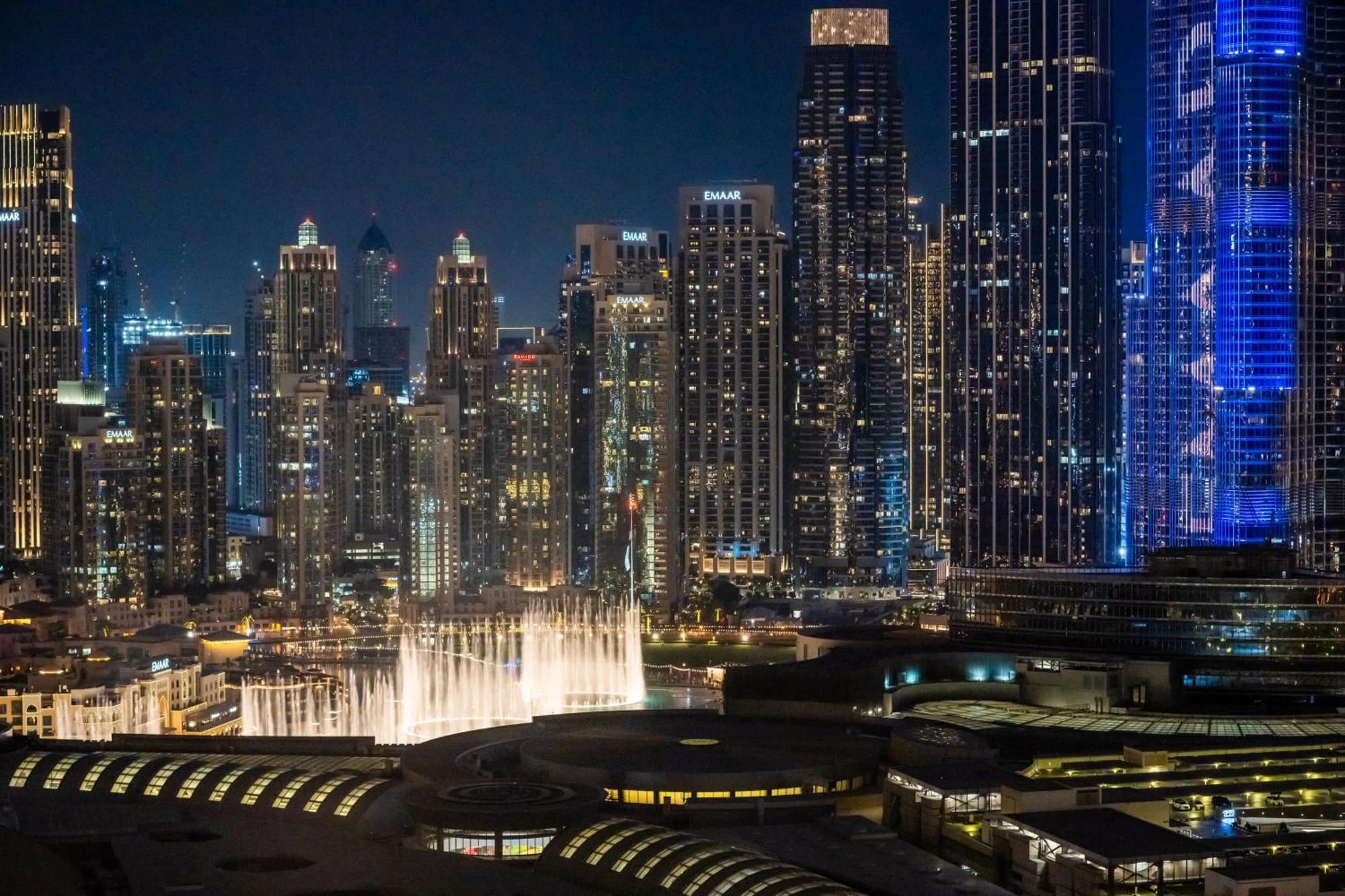 Apartment Elegant 4br With Burj Khalifa And Fountain Views Connected To Mall *