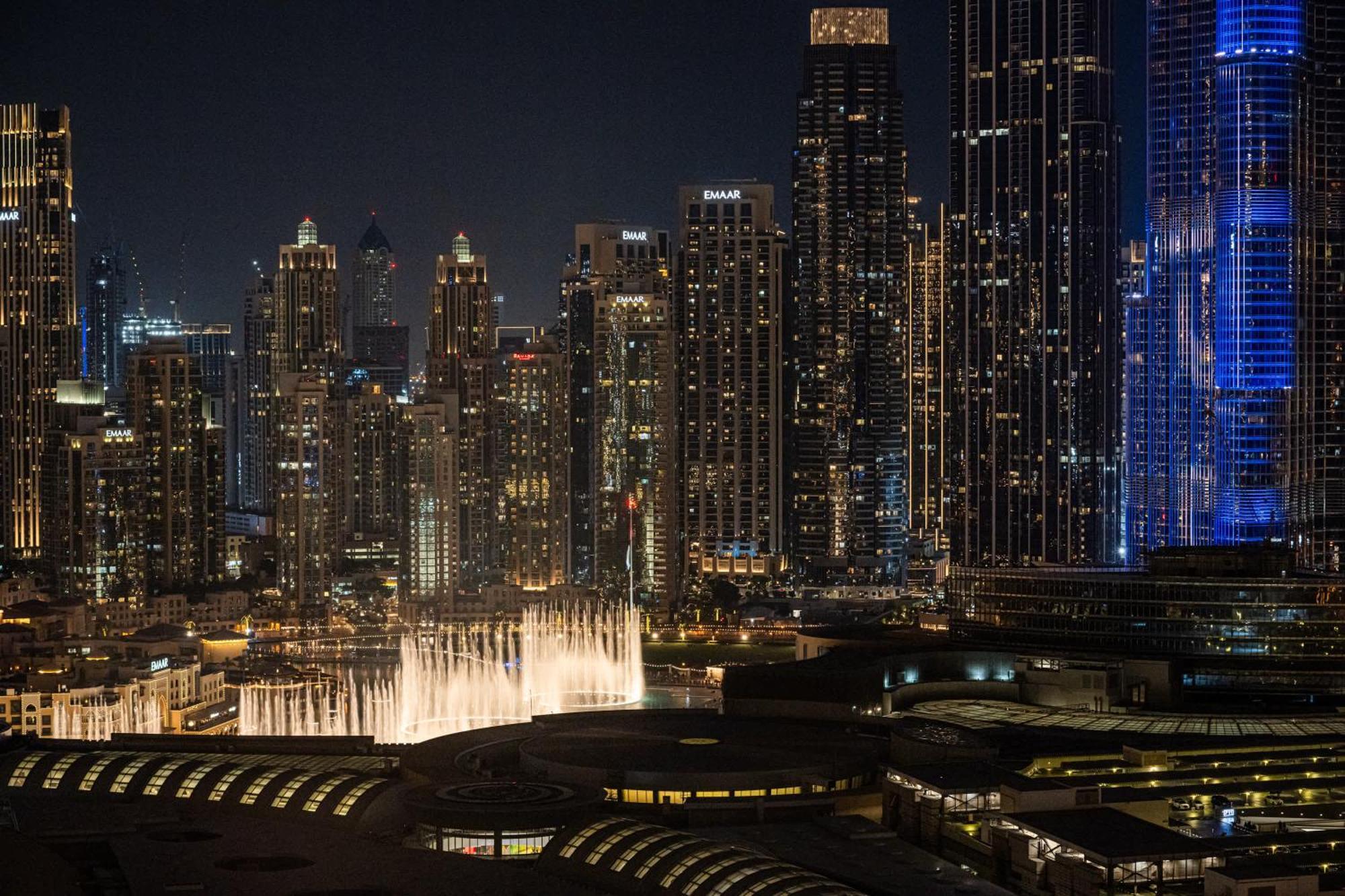 Elegant 4br With Burj Khalifa And Fountain Views Connected To Mall Apartment Dubai