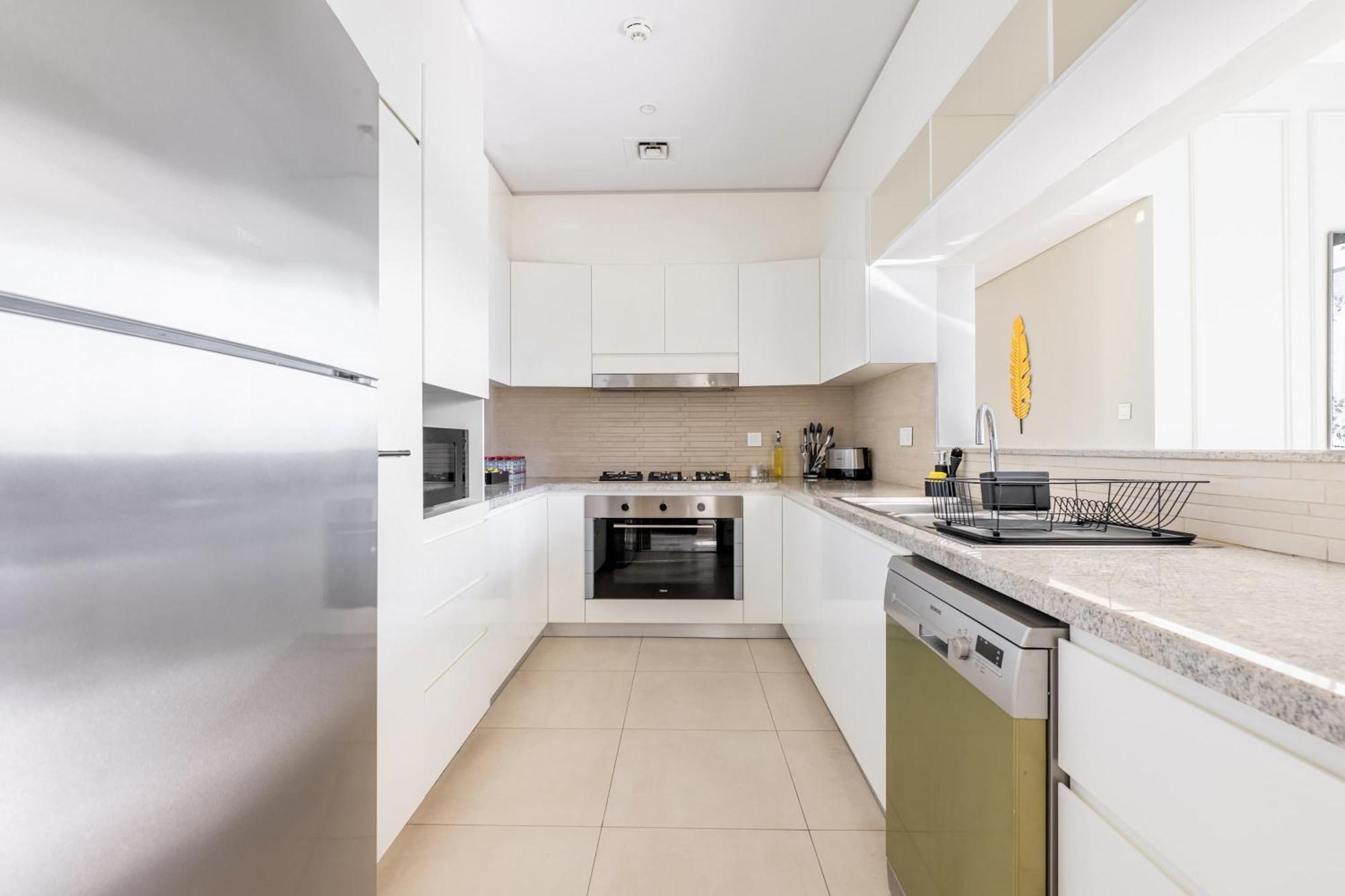 Apartment Elegant 4br With Burj Khalifa And Fountain Views Connected To Mall *