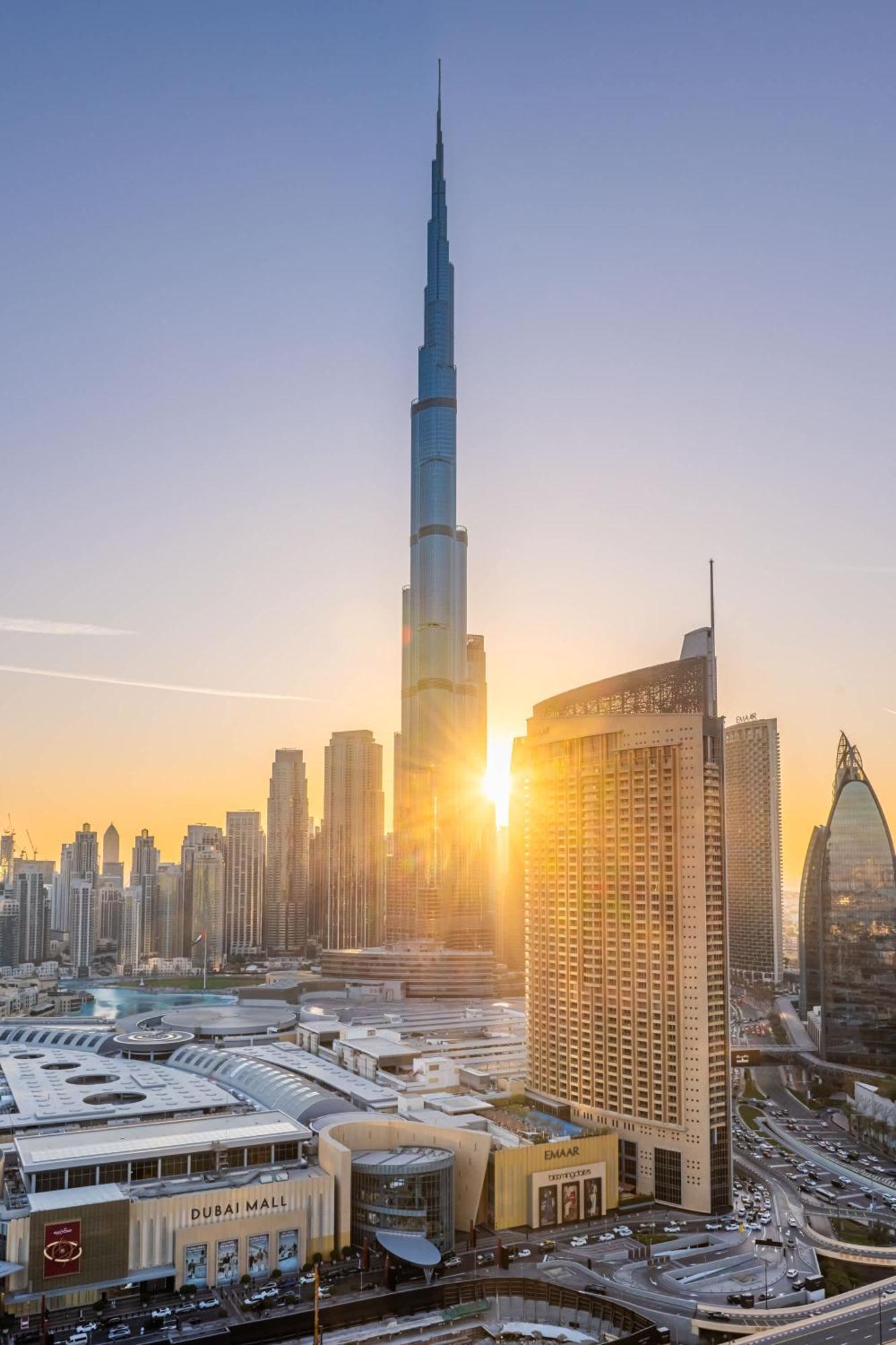 Apartment Elegant 4br With Burj Khalifa And Fountain Views Connected To Mall