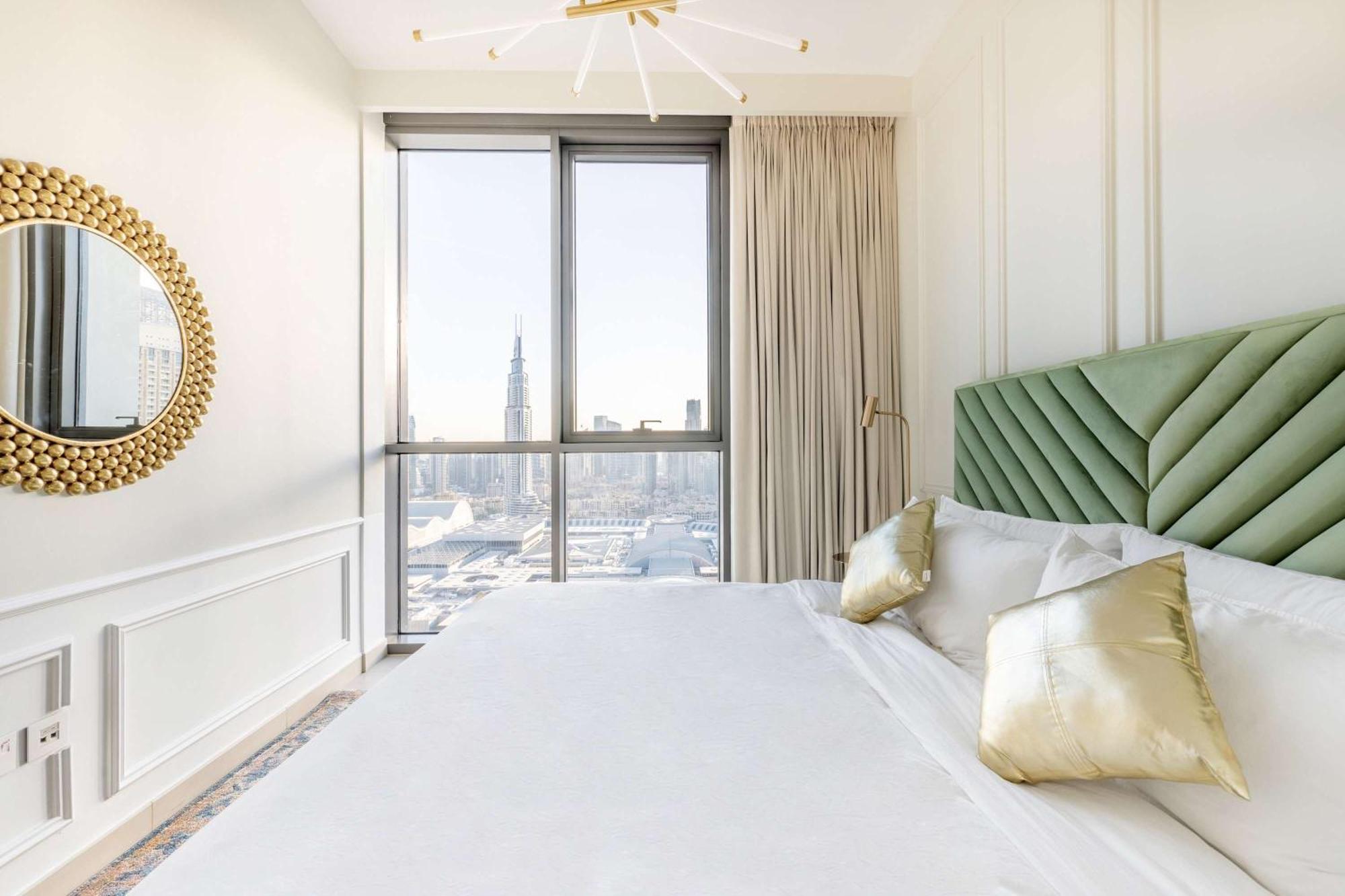 Apartment Elegant 4br With Burj Khalifa And Fountain Views Connected To Mall *