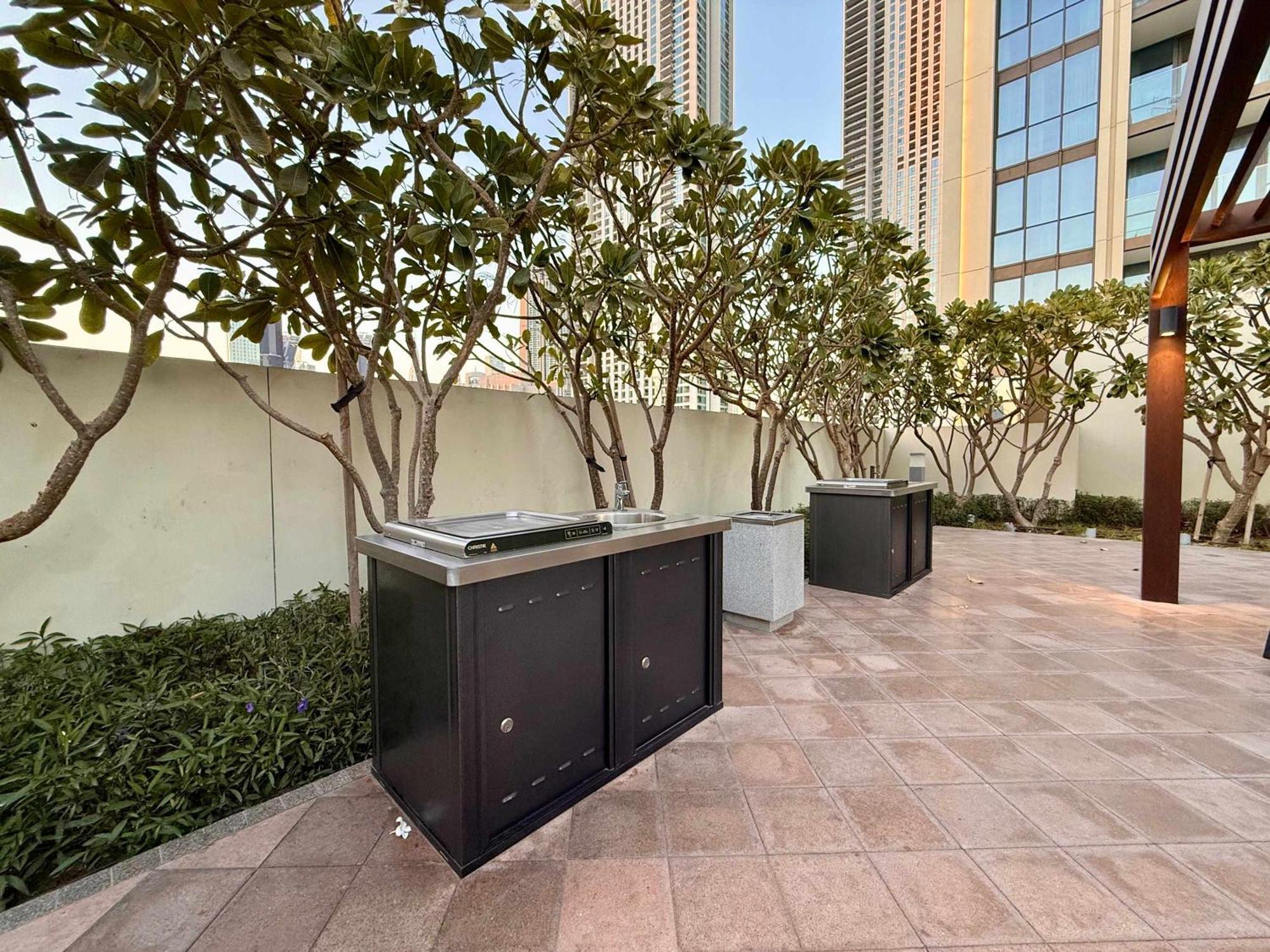 Elegant 4br With Burj Khalifa And Fountain Views Connected To Mall Apartment *