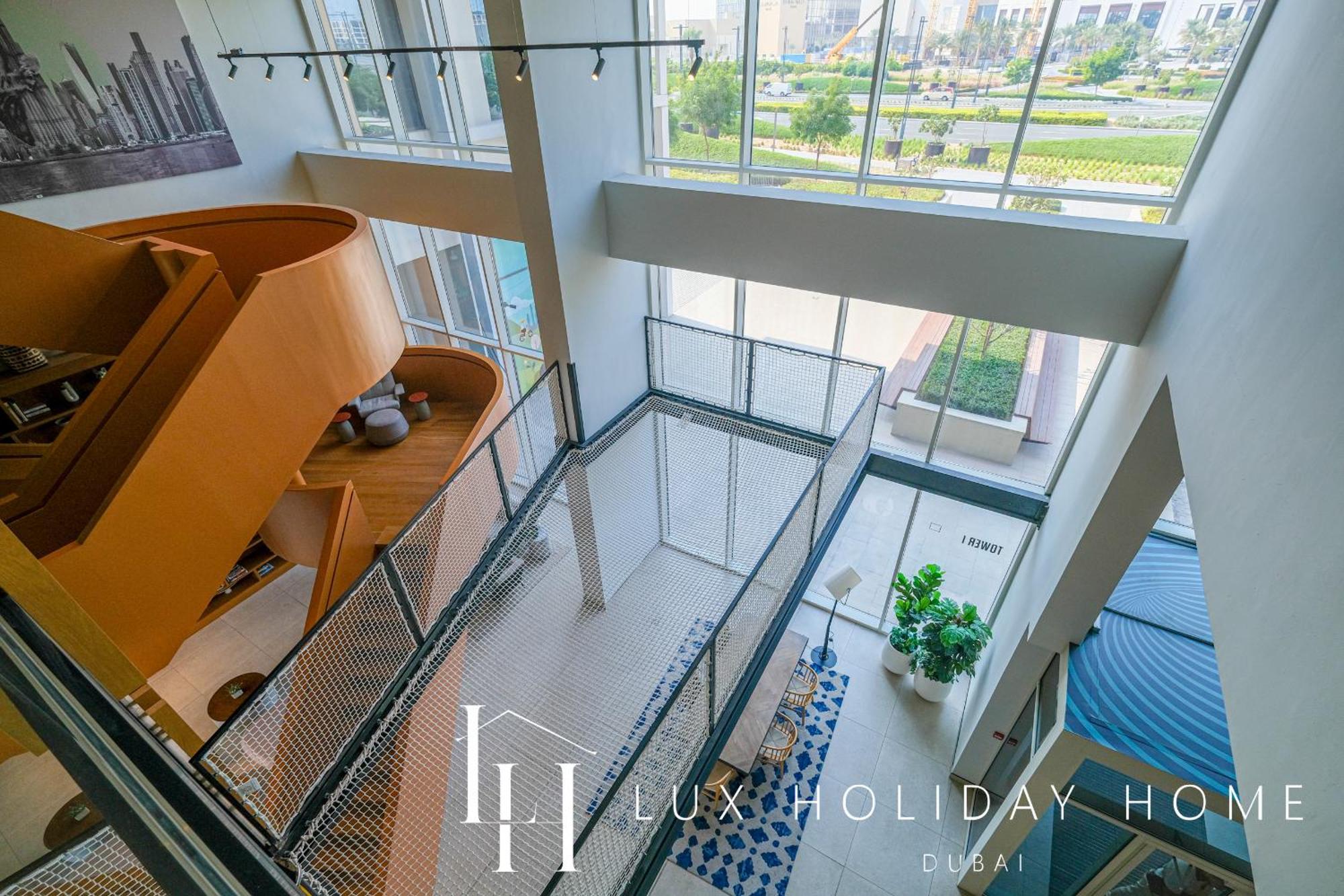 Lux The Collective Hills * Dubai