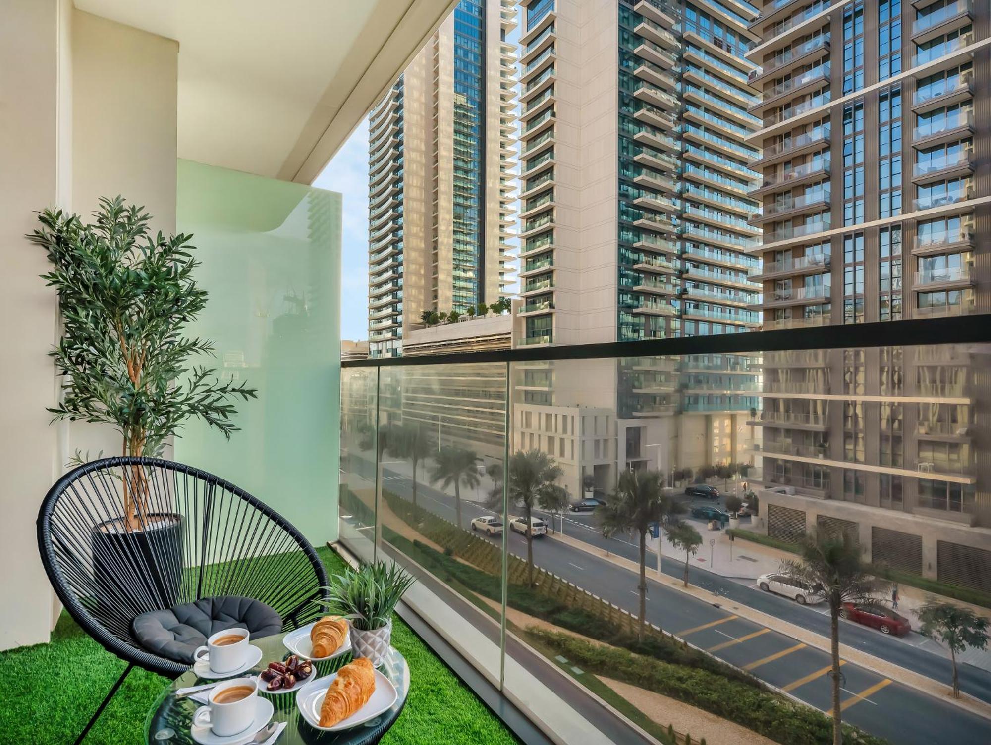 Sleek And Spacious 1 Bedroom With Private Infinity Pool In Harbour Apartamento *