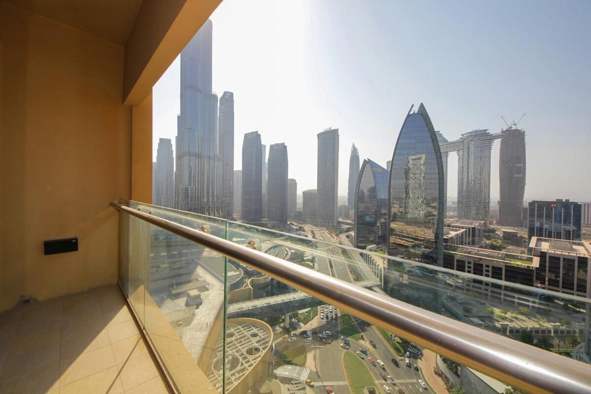 Emaar Residence-fashion Avenue- Spacious For Monthly *