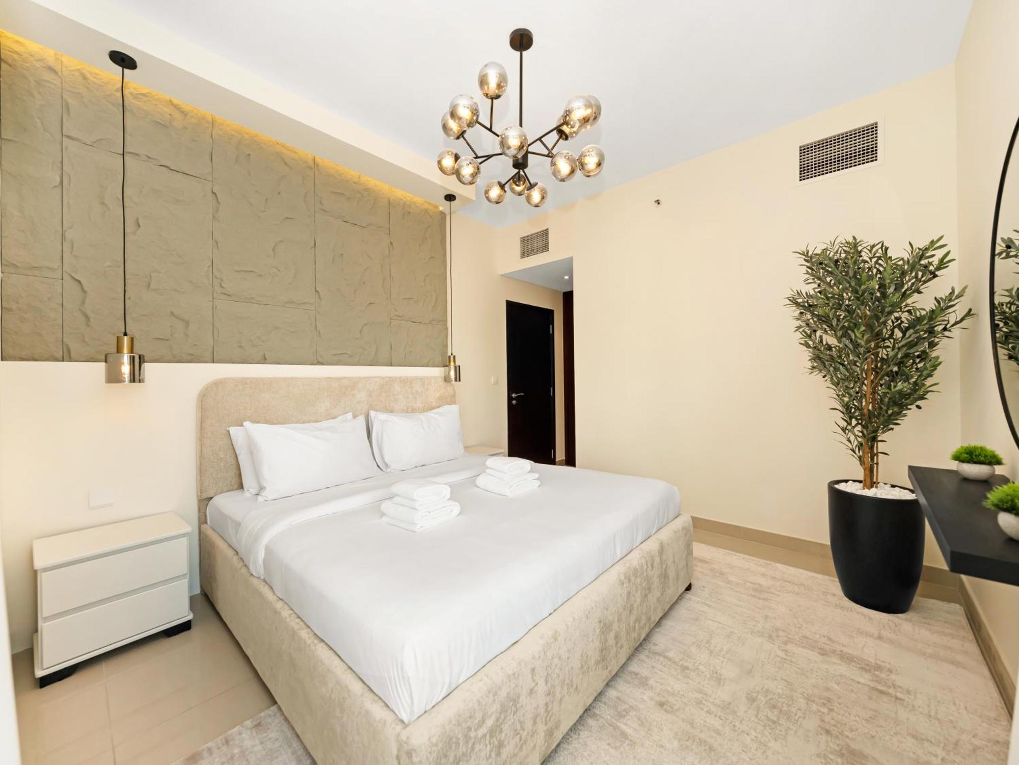 Apartment Royal Vista At 29 Boulevard - & Burj Khalifa Views - Brand New Luxury 2br *