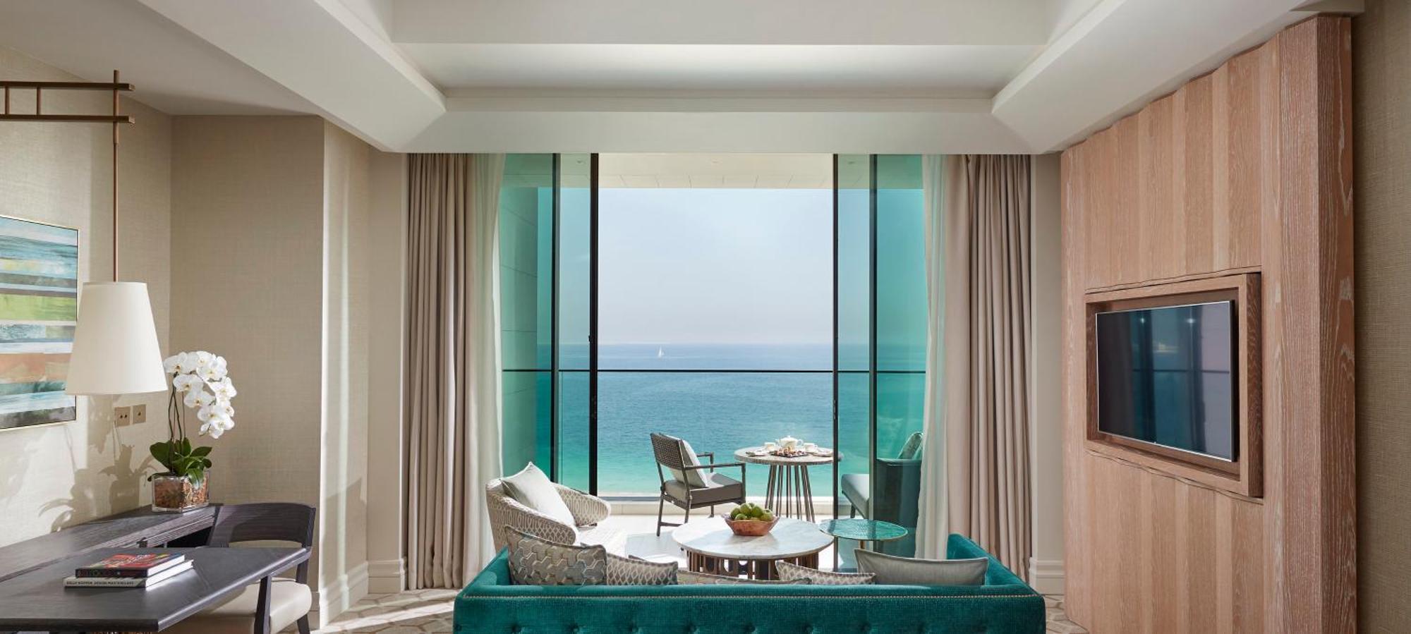 Mandarin Oriental Jumeira, Resort
