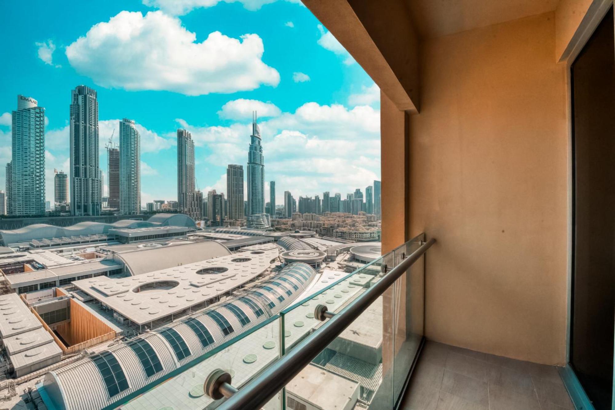 Daire Emaar Fashion Avenue One Bedroom - Formerly Address Mall Four Apple Homes