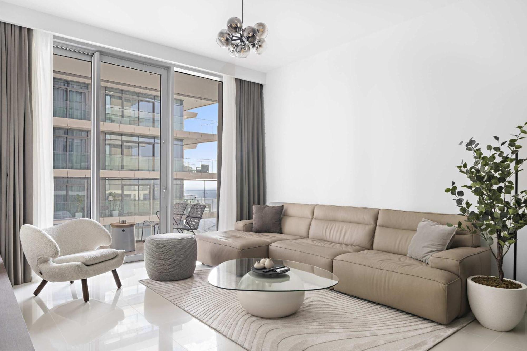 Silkhaus Sea View Family Escape In Tower With Private Dubai