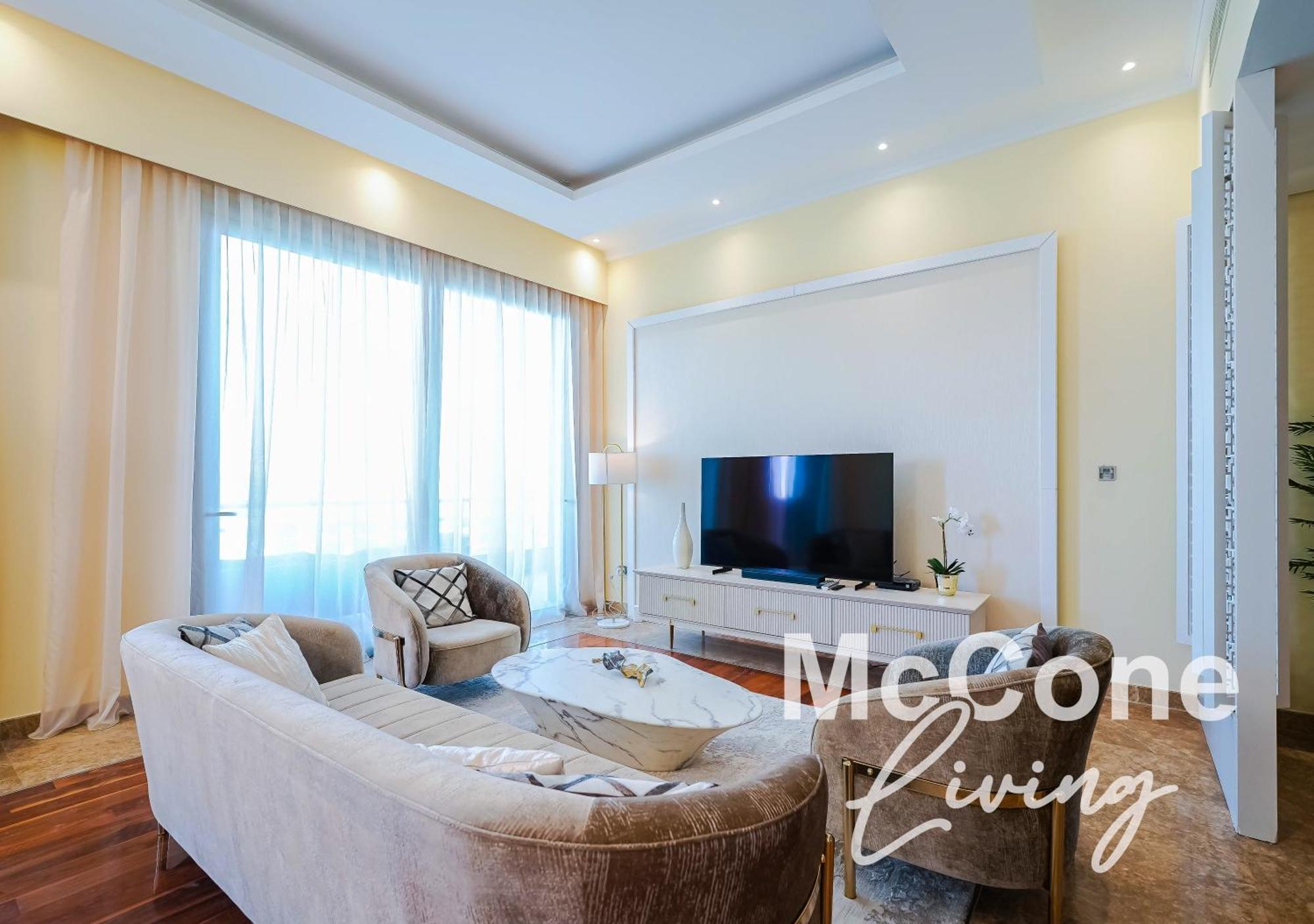 Beachfront 3br Maid With Pool & Sea Views
