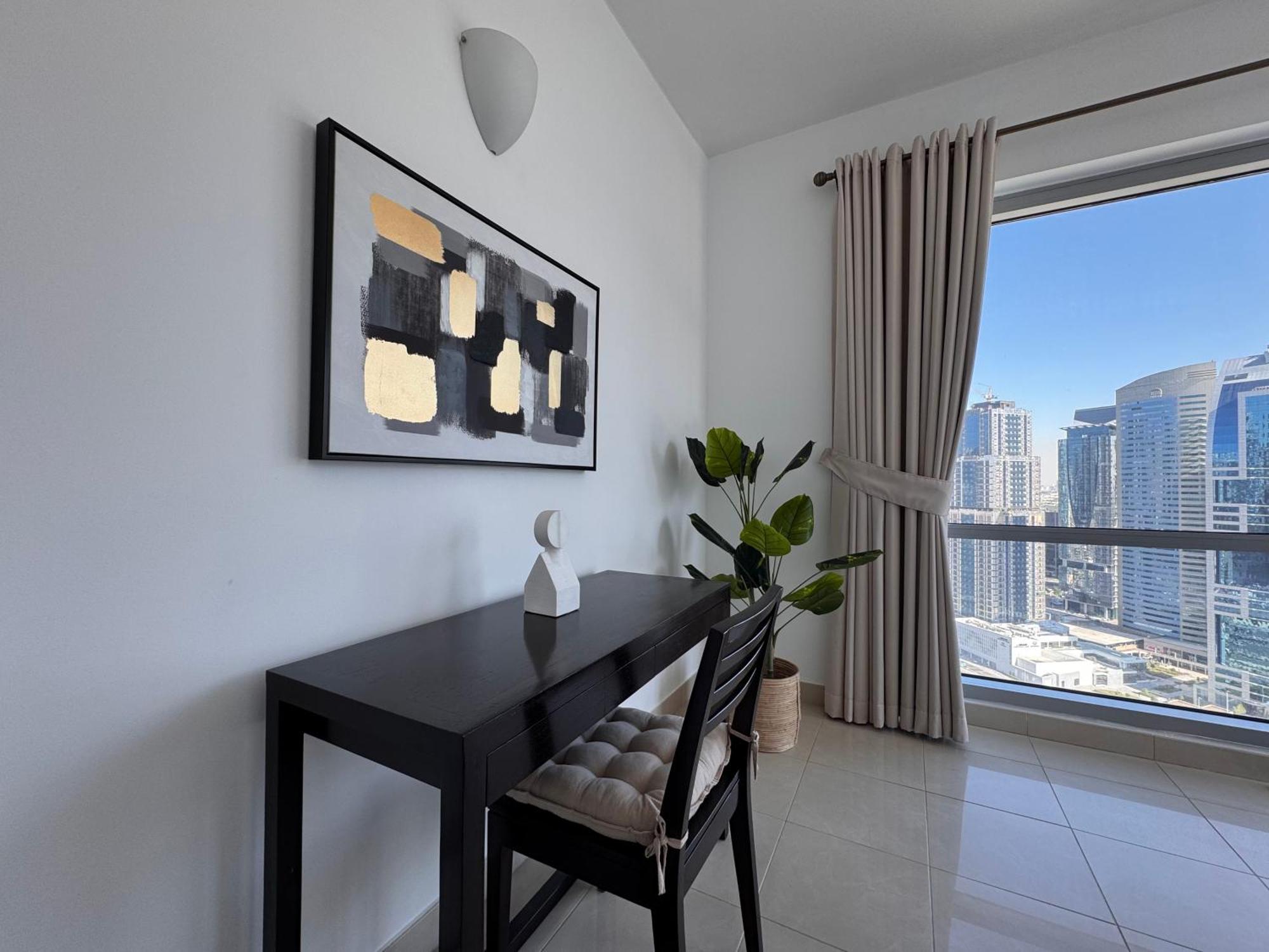Daire 2 Bed In La Riviera Tower, Marina Near Metro And Mall, 12-min Walk To Jbr Beach!
