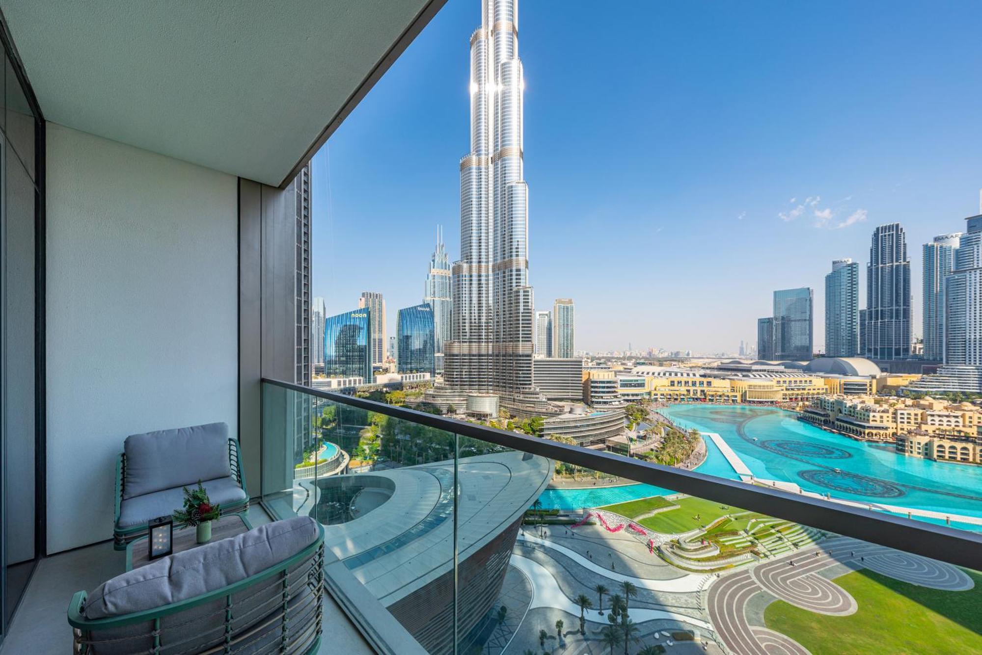 The View Of A Lifetime - Luxury Living With Full Burj Khalifa & Fountain Show - 1702 Apartment Dubai