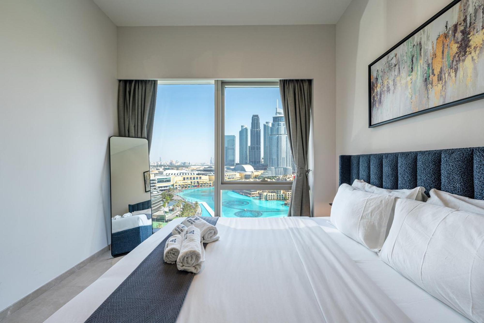 The View Of A Lifetime - Luxury Living With Full Burj Khalifa & Fountain Show - 1702 Apartment *