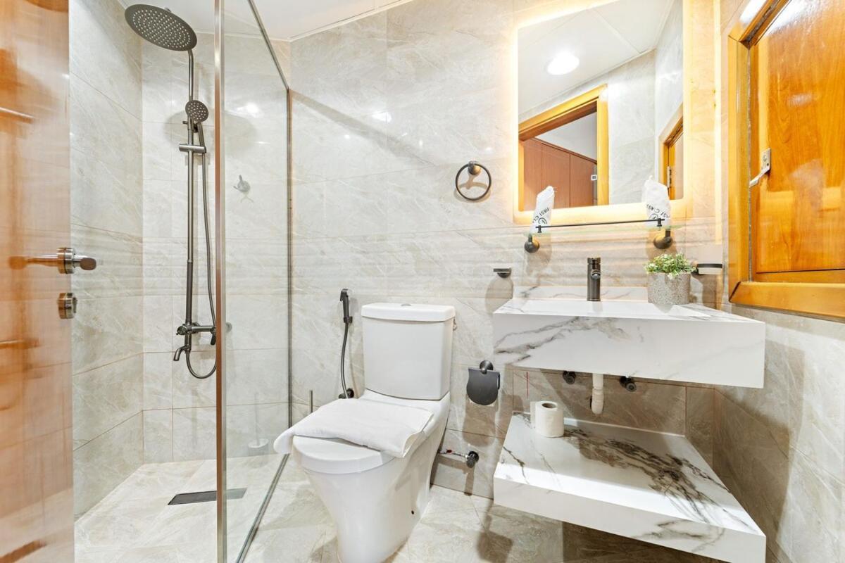 First Class 1br Classy With View Apartment Dubai
