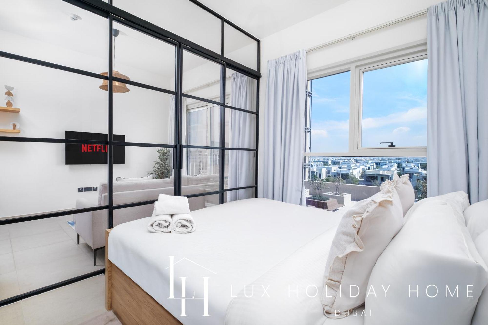 Lux The Collective Hills * Dubai