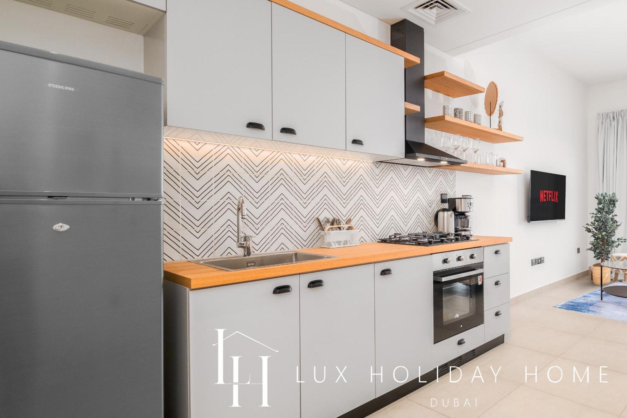 Lux The Collective Hills * Dubai