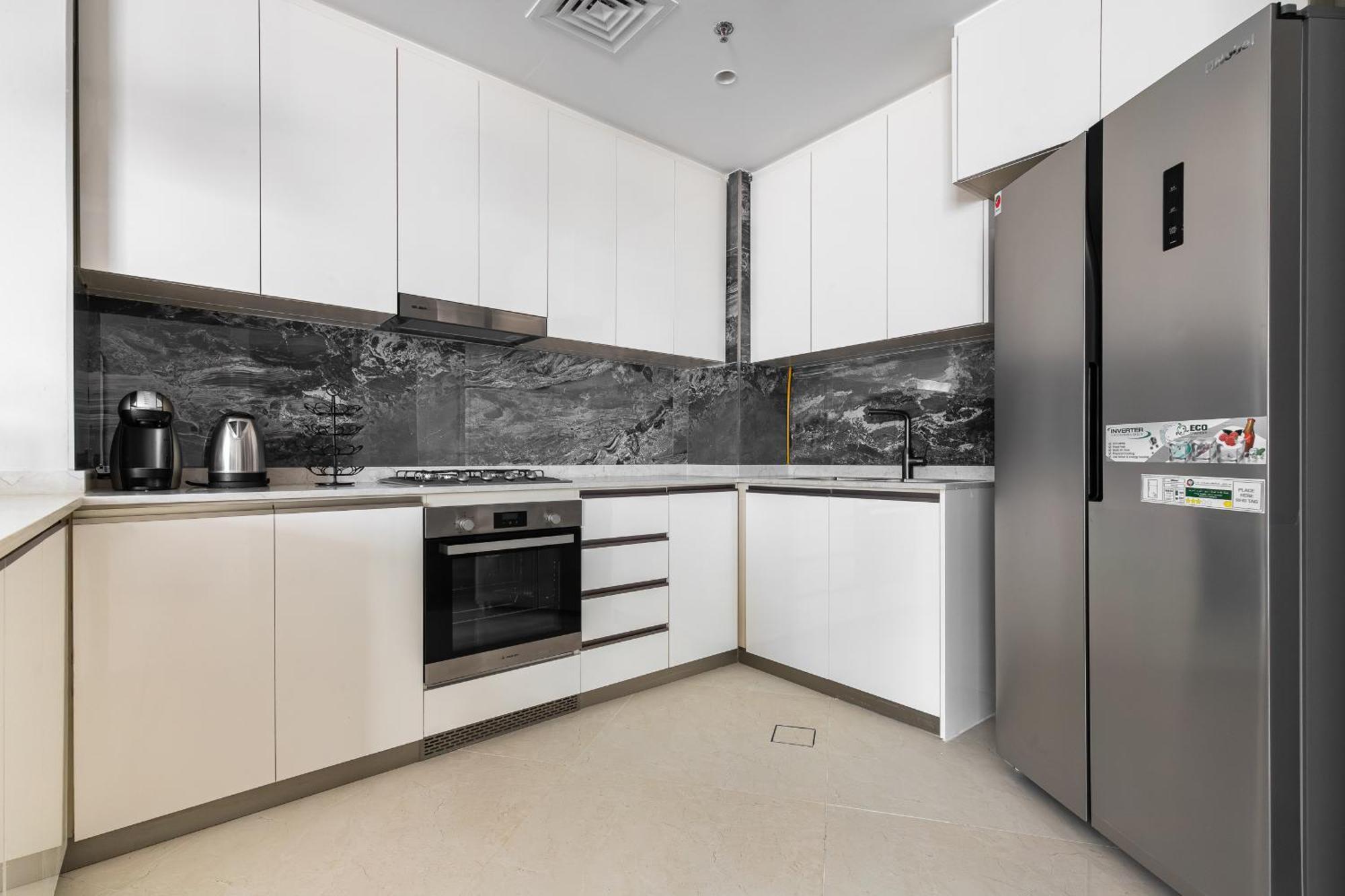 Simply Comfort At Nobles Tower Luxury Burj View Apartment *