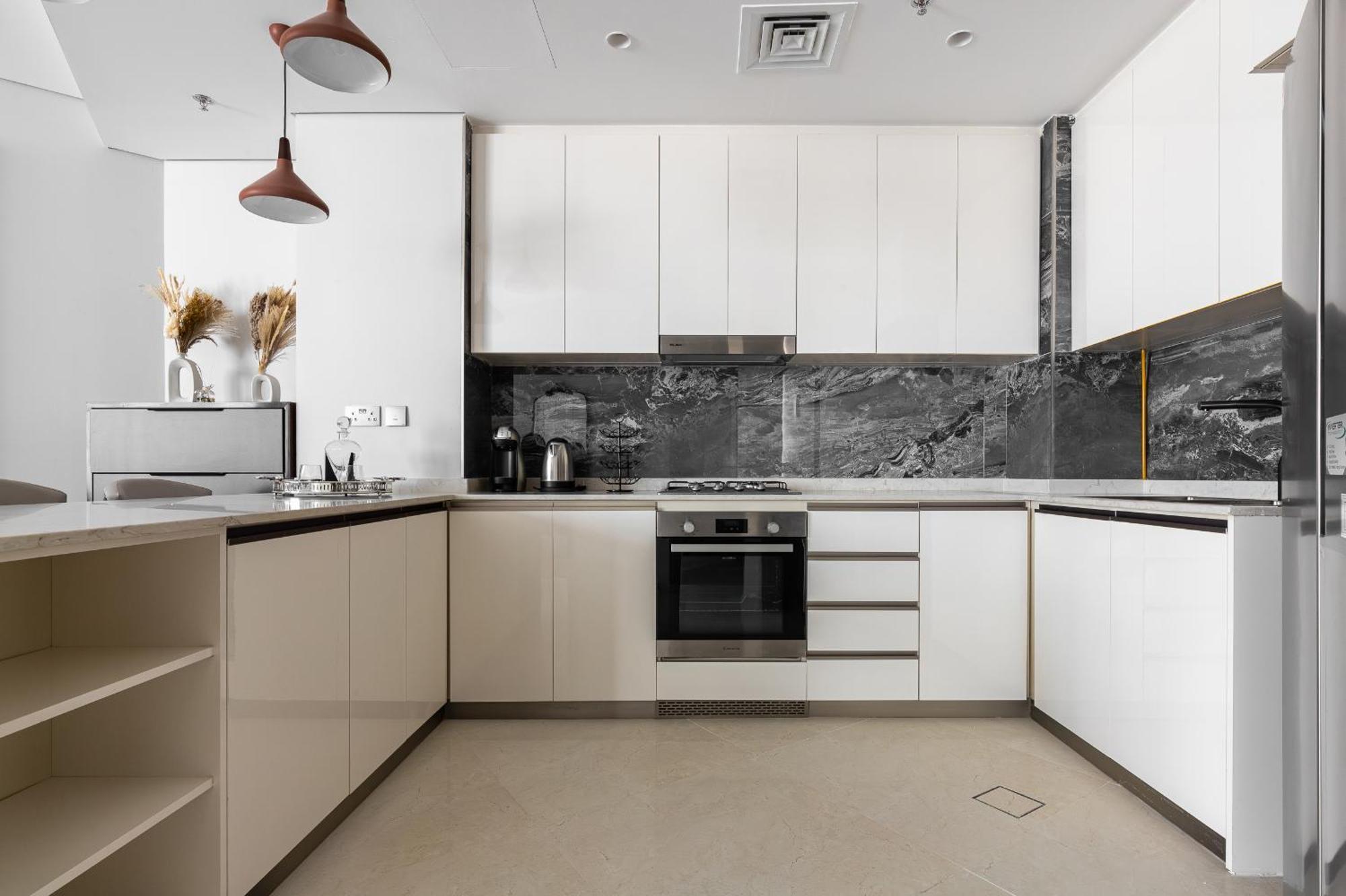 Apartment Simply Comfort At Nobles Tower Luxury Burj View Dubai