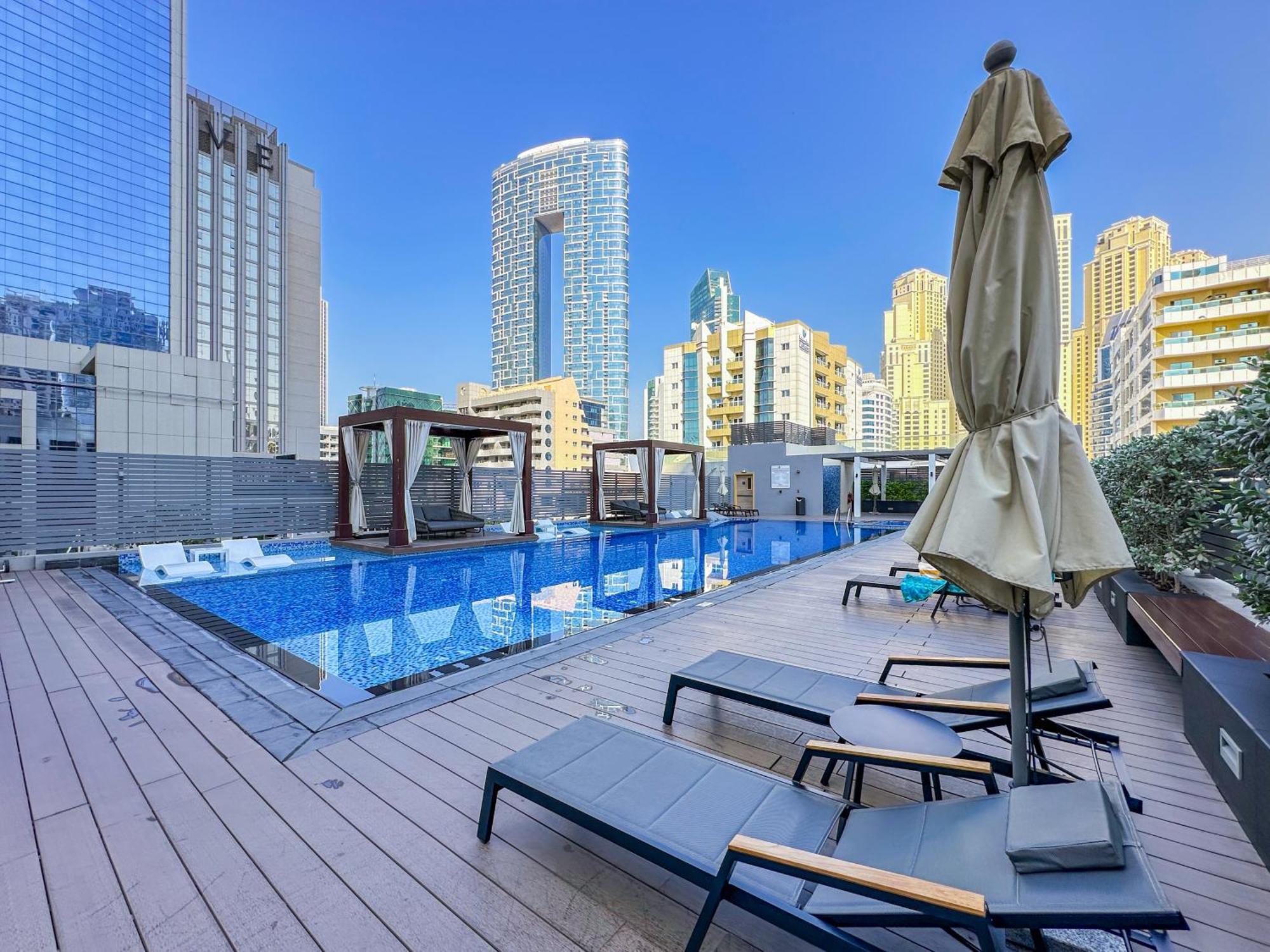 Apartment Luxueux Ammenities Tower, Sea View, Near To Dubai