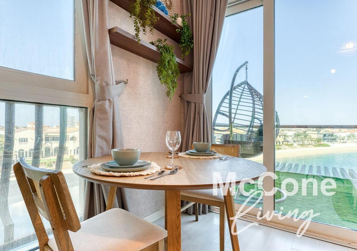 Octopus - Iconic Palm With Views *