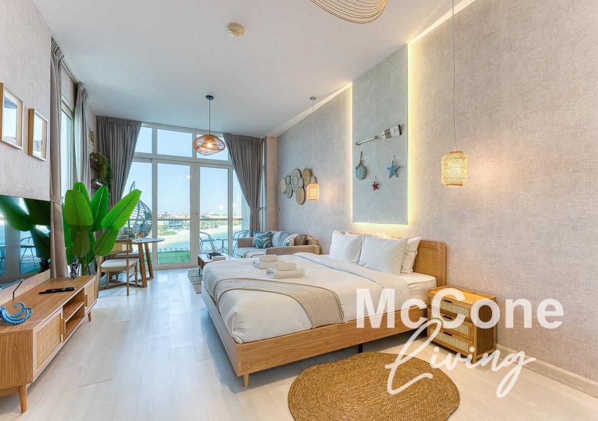 Octopus - Iconic Palm With Views *