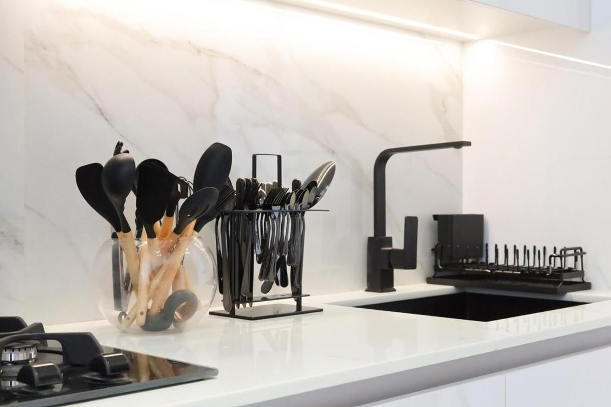 Apartment Stunning In Binghatti House