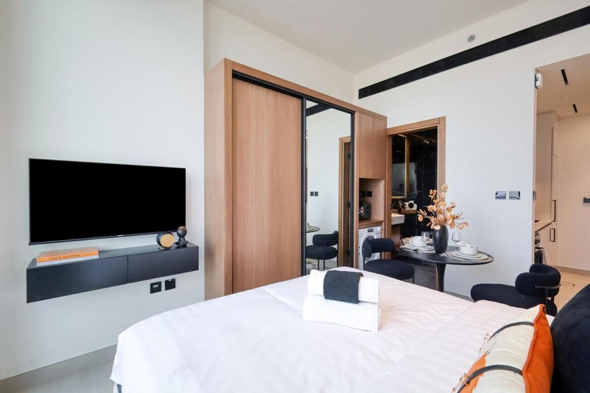Stunning In Binghatti House Apartment