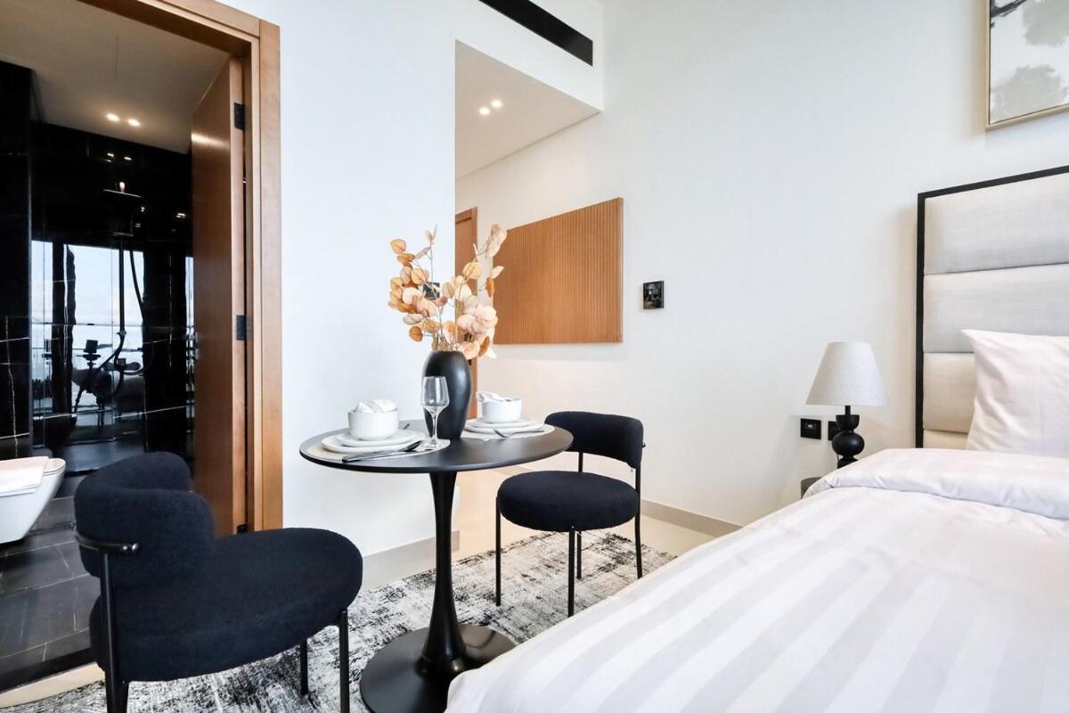 Apartment Stunning In Binghatti House Dubai