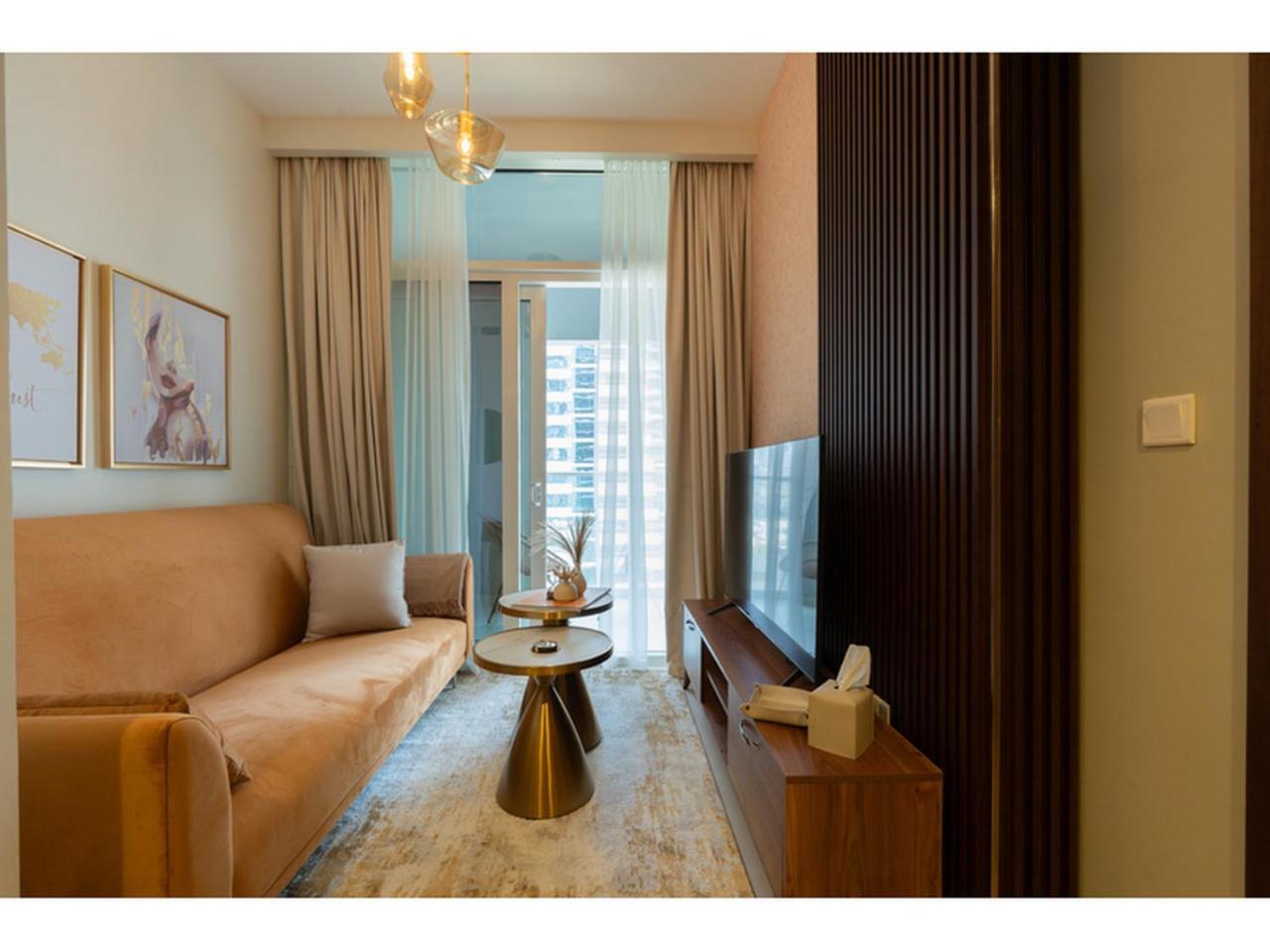 Keyrock Living - Reva Premium Dubai