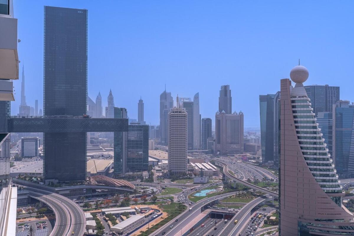 Vogue Al Wasl 1 West 33rd Floor With Sea View , Prime Location Walkable To Metro, Easy Access To Sheikh Zayed Road & World Trade Centre * Dubai
