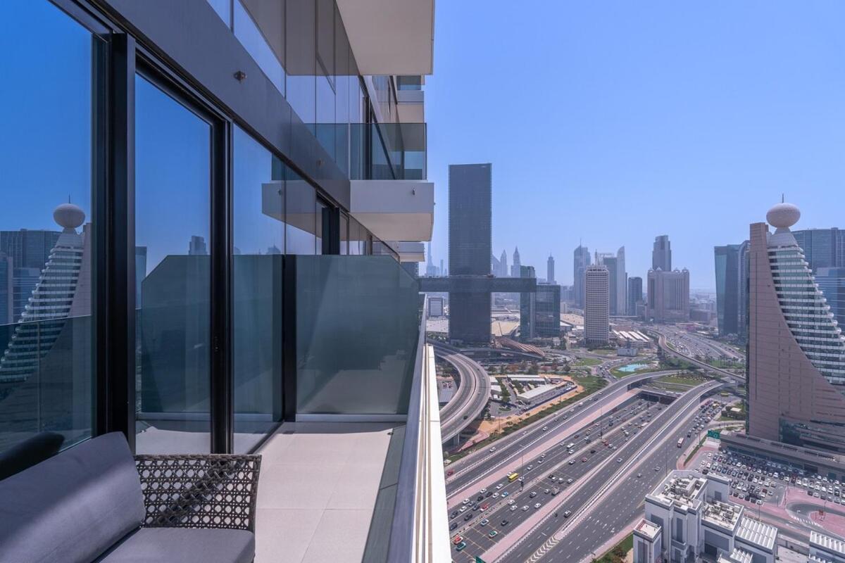 Apartment Vogue Al Wasl 1 West 33rd Floor With Sea View , Prime Location Walkable To Metro, Easy Access To Sheikh Zayed Road & World Trade Centre Dubai