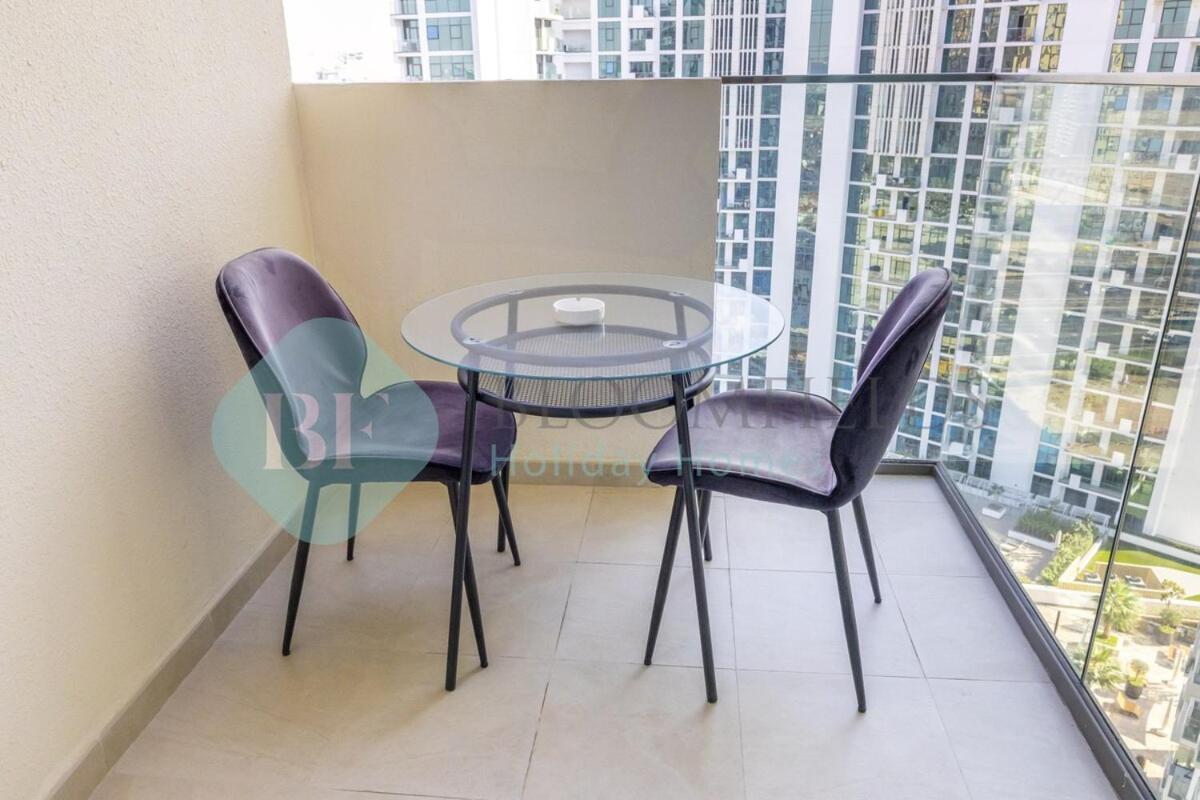 Bloomfields Cozy Stu Azizi Farhad Apartment Dubai