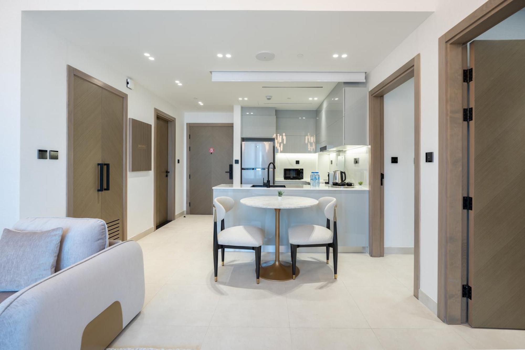 Keyrock Living - Binghatti Canal Sky Retreat Apartment Dubai