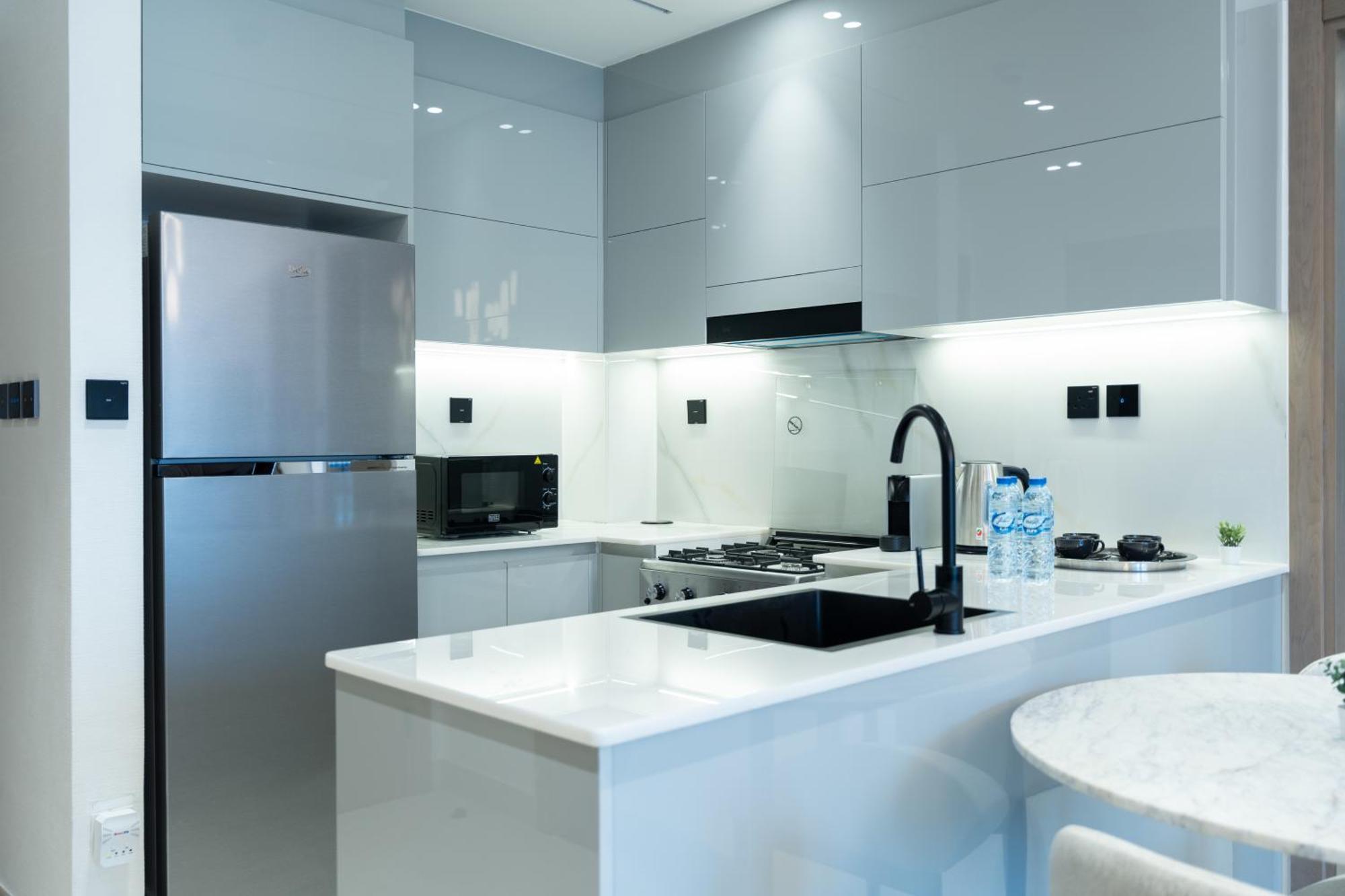 Keyrock Living - Binghatti Canal Sky Retreat
