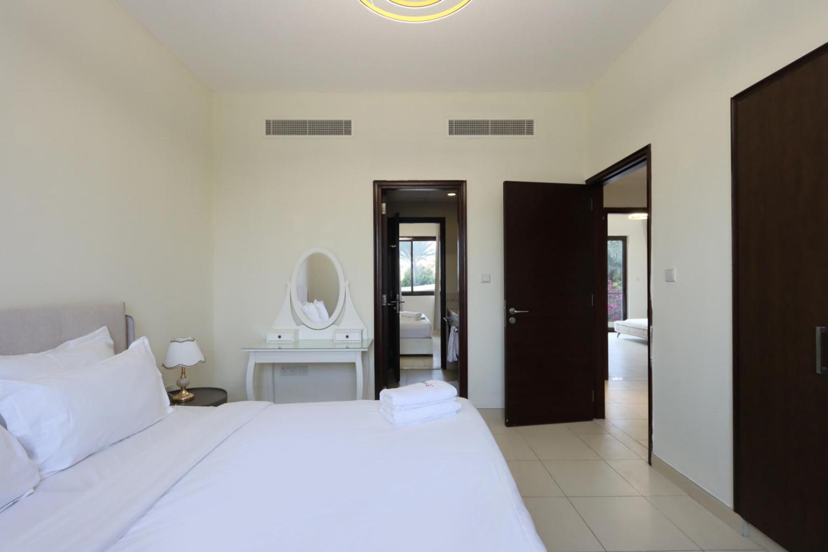 Apartment Livbnb-3br Sweet Family With Maid's Dubai
