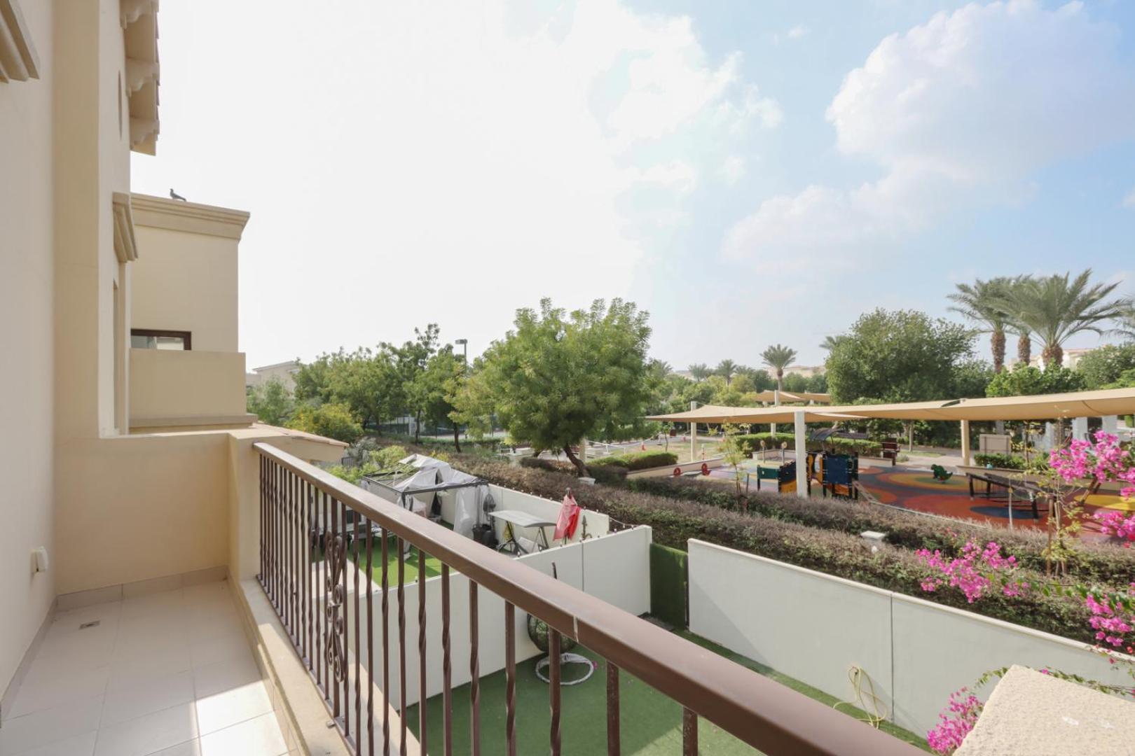 Apartment Livbnb-3br Sweet Family With Maid's