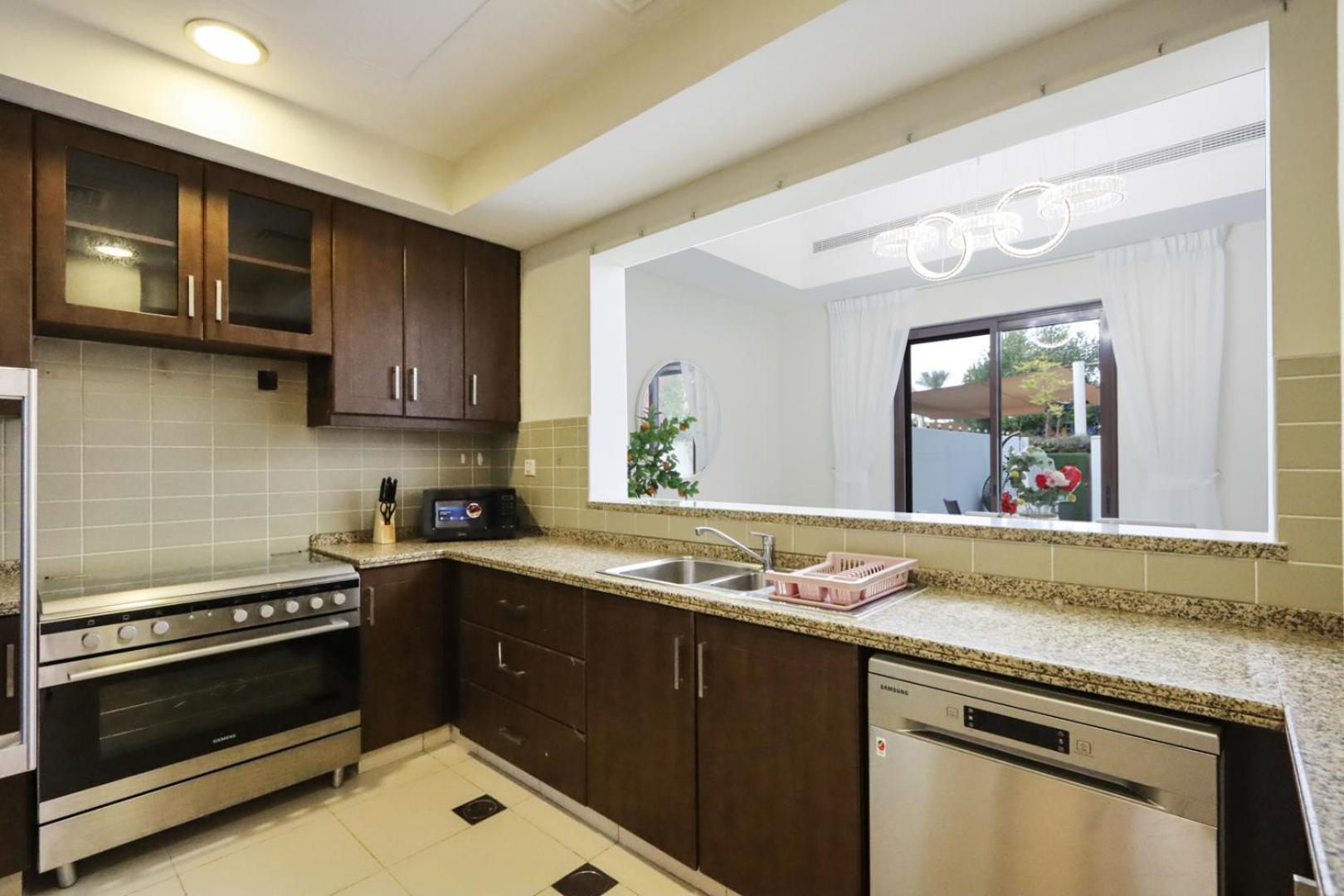 Livbnb-3br Sweet Family With Maid's * Dubai
