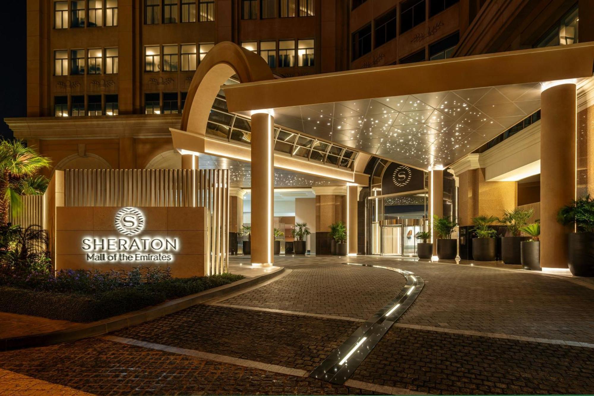 Sheraton Mall Of The Emirates Hotel, Hotel 5*