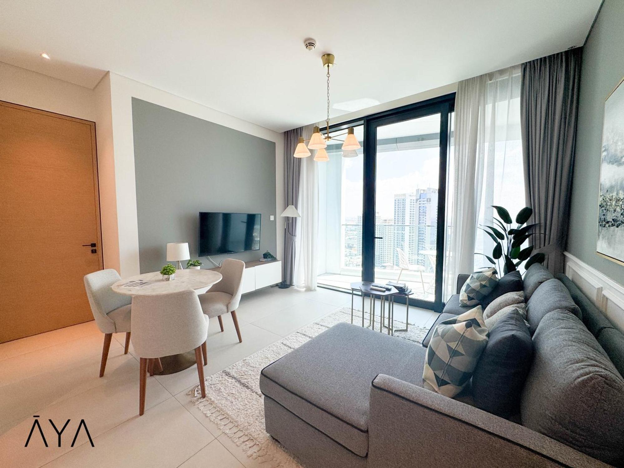 Apartment Jumeirah Gate Tower 1 - Stylish With Pool & Views *
