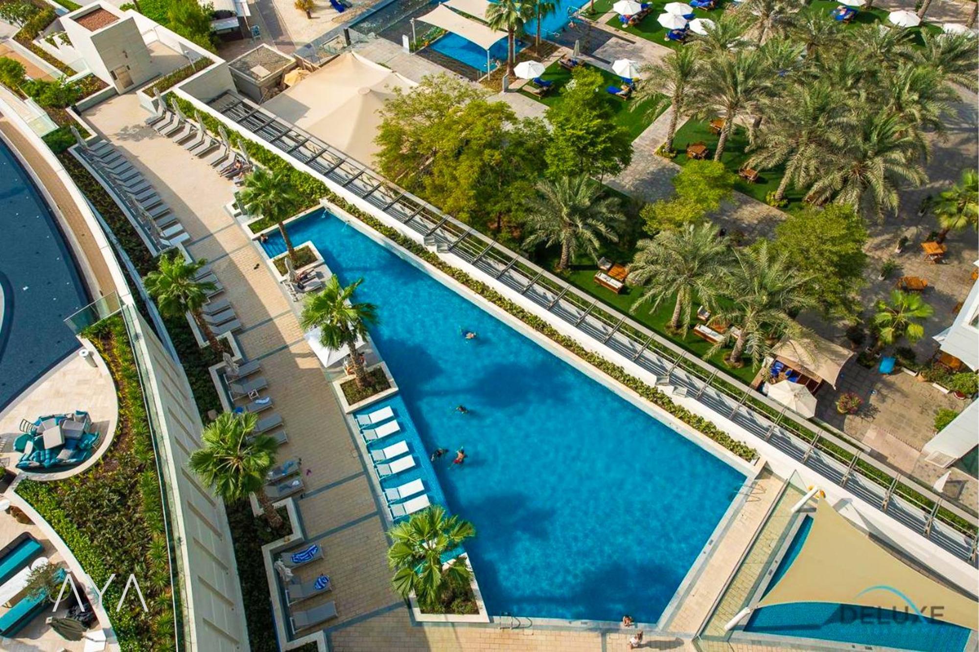 Jumeirah Gate Tower 1 - Stylish With Pool & Views Dubai