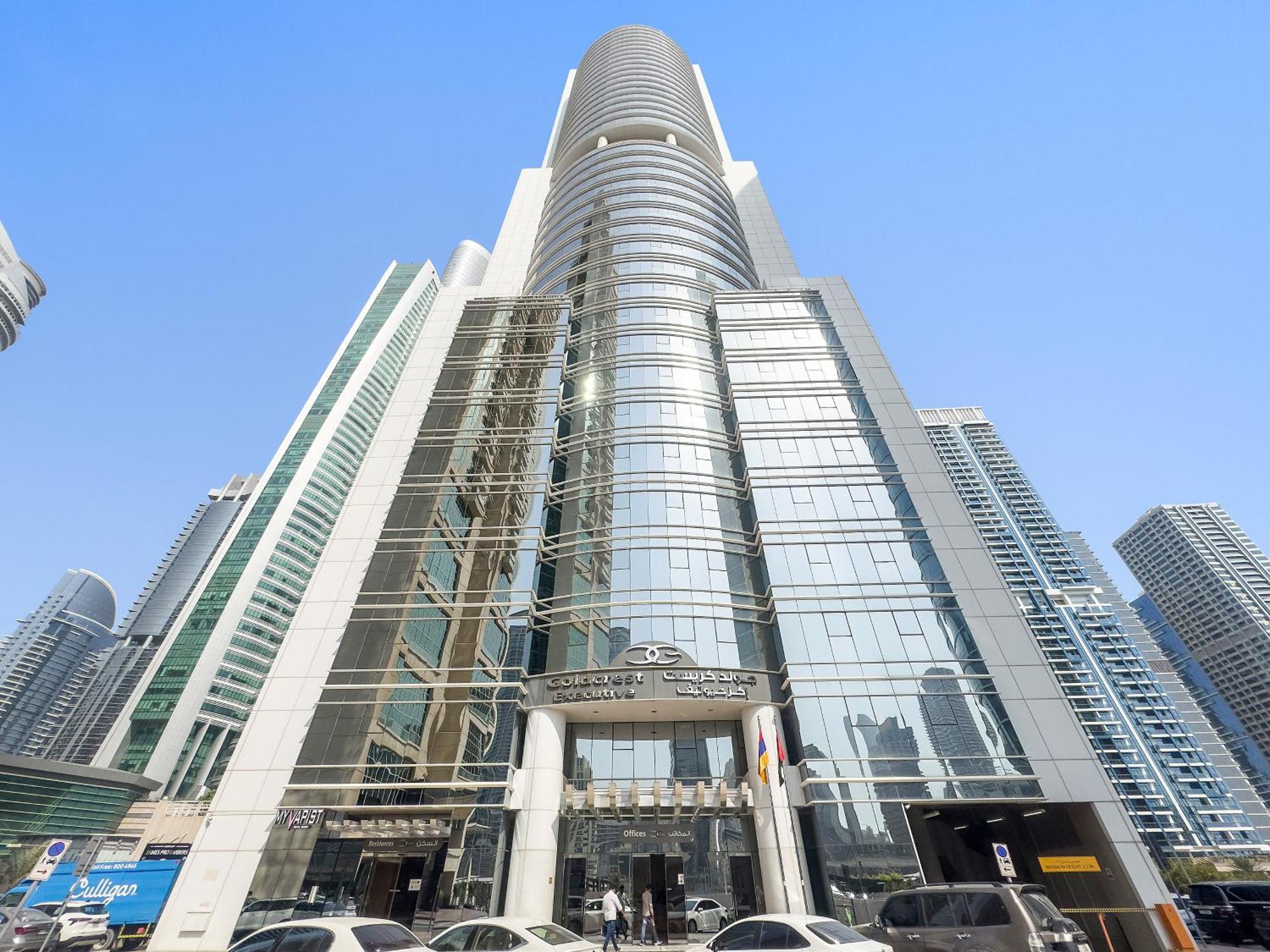 Silkhaus Spacious Near Almas West Apartment *