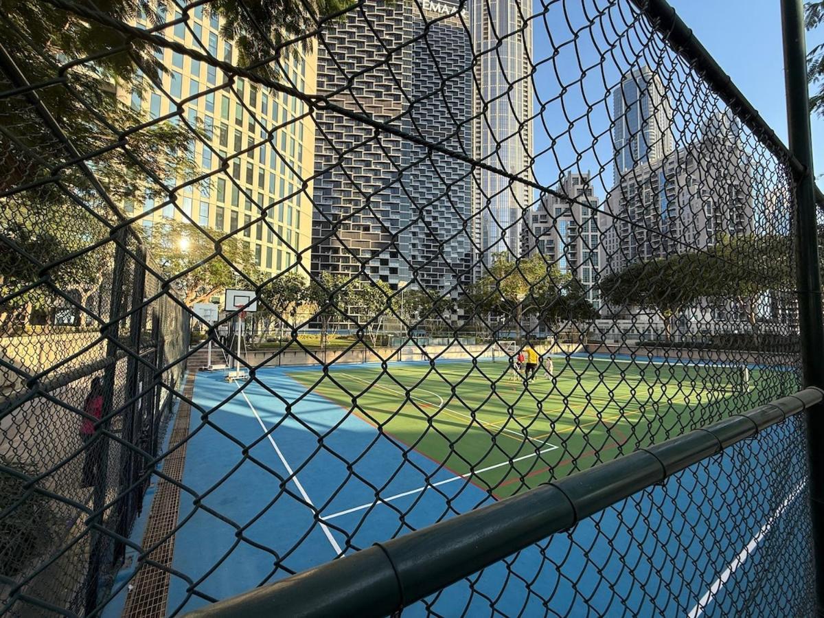 Nivis Find-burj Vista-direct Access To Mall Apartment