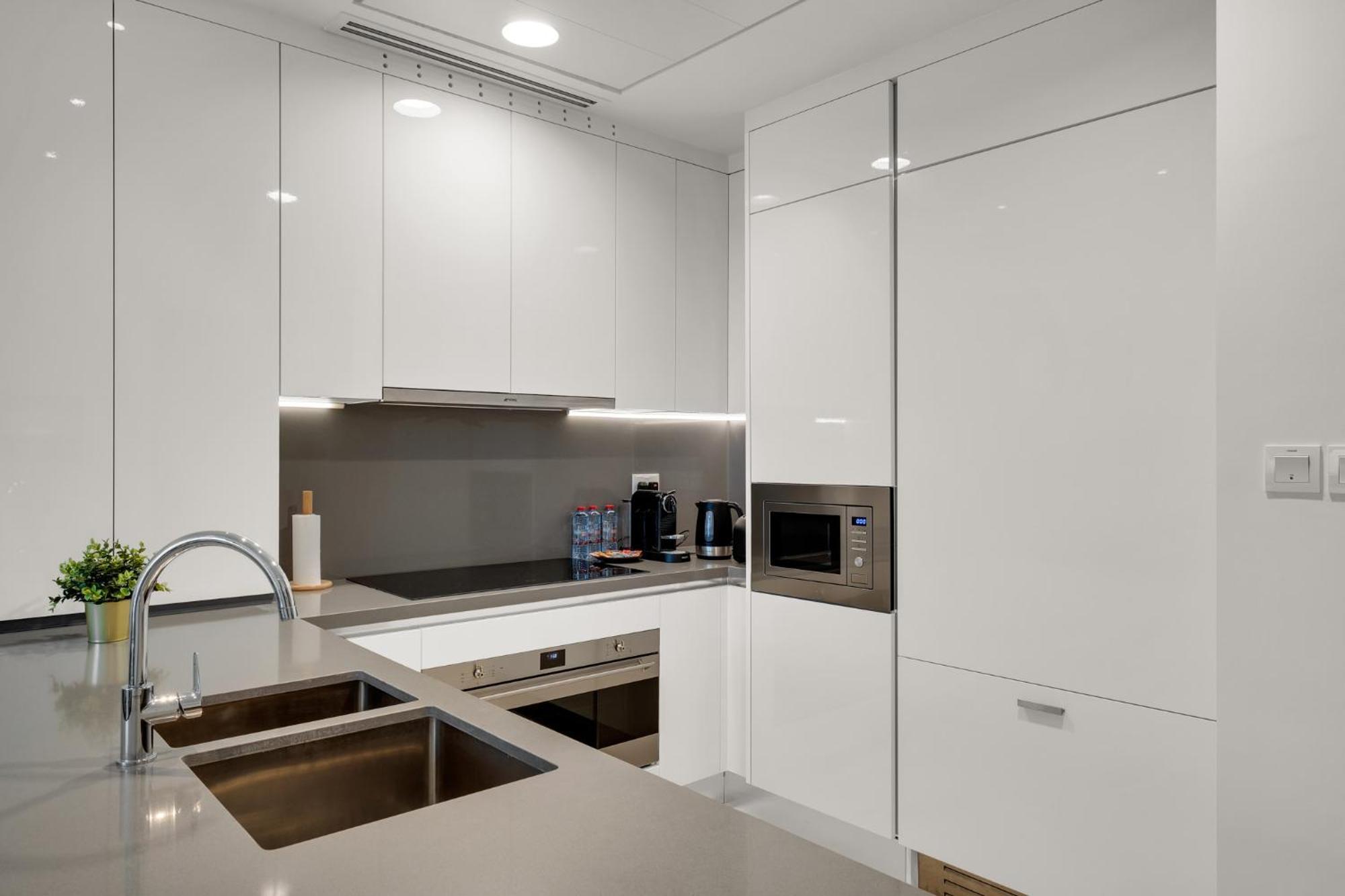 Canalfront - Location Up To 7 Guests Apartment