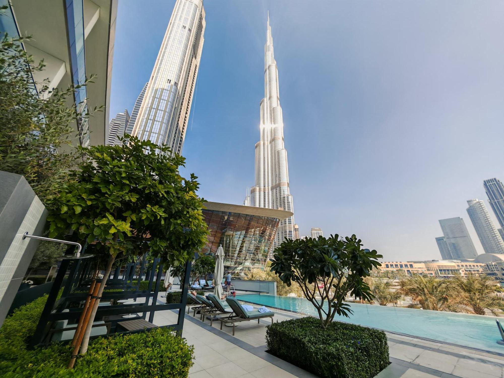 Luxury 2br With Burj Khalifa Views & Fountain Views Apartment *