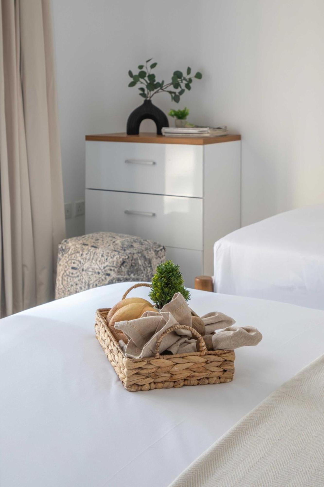 Apartment Frank Porter - Golden Dream Tower